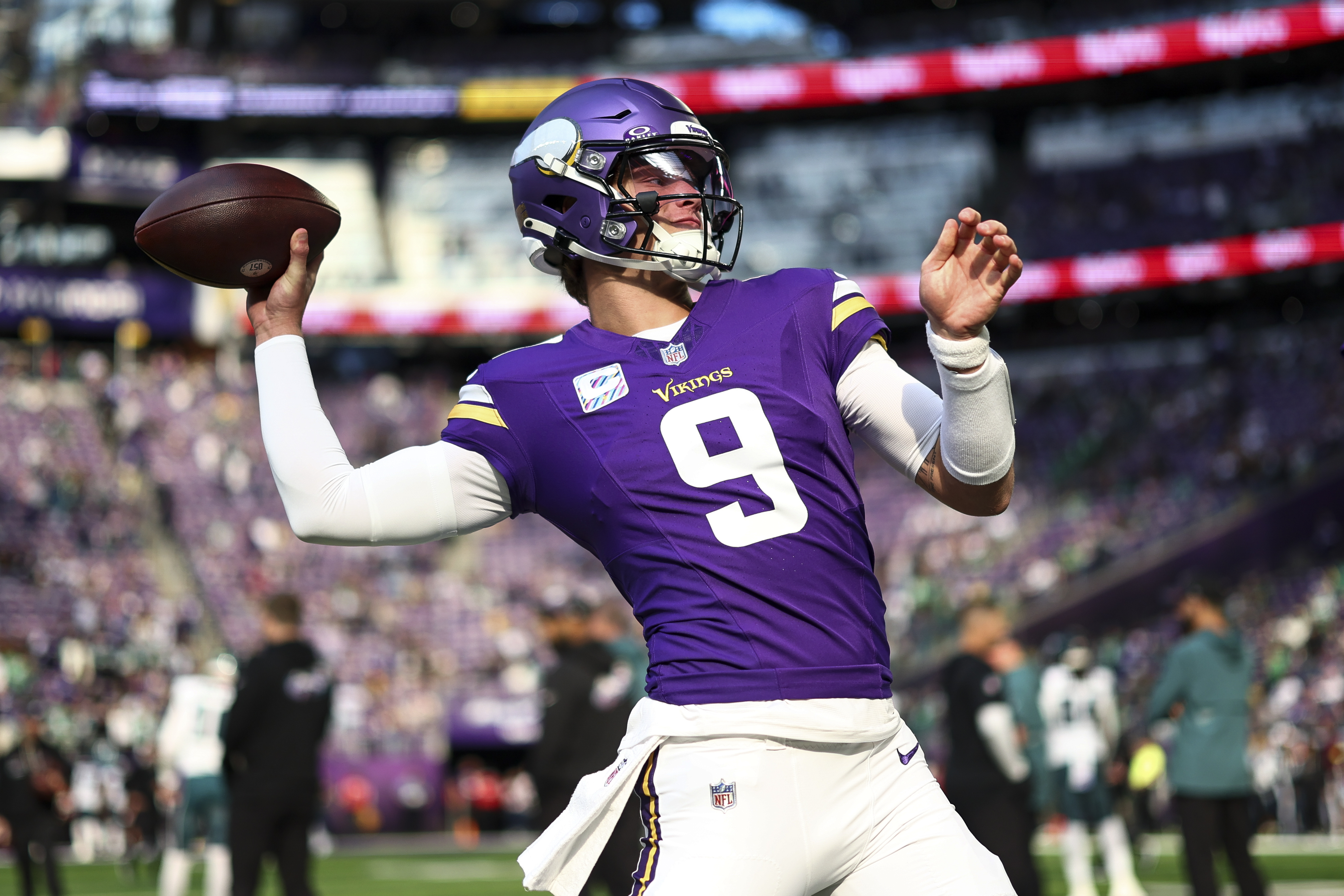 Vikings Fan Favorite Veteran Shares Real Feelings on How J.J. McCarthy Has Played