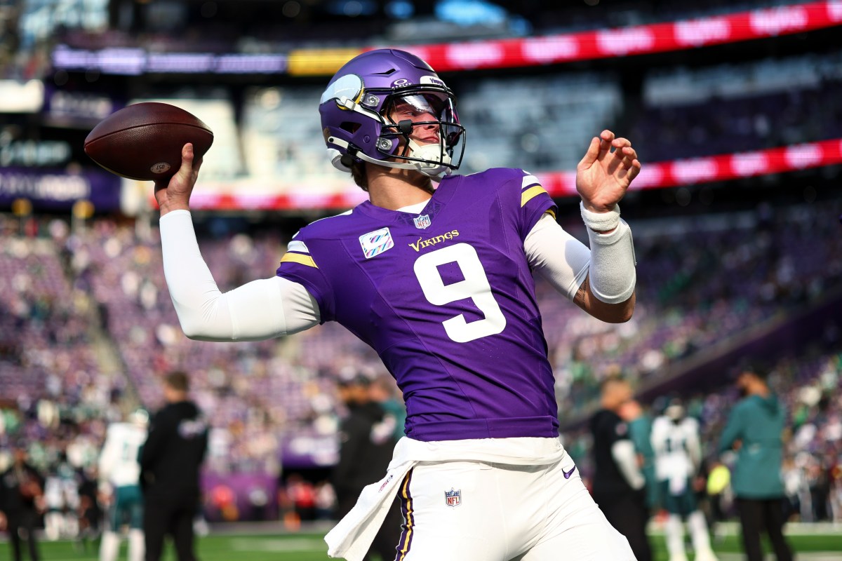 Vikings Reportedly Let Sam Darnold Walk Over Relationship With J.J. McCarthy