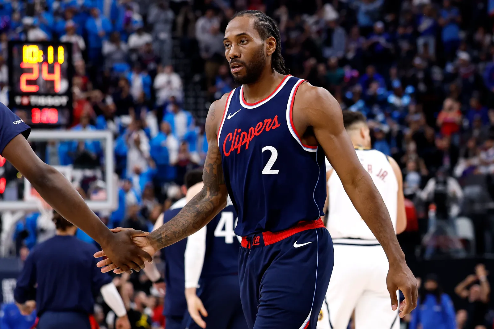 Kawhi Leonard Hosts LA Youth for Mindfulness Education on Clippers Court