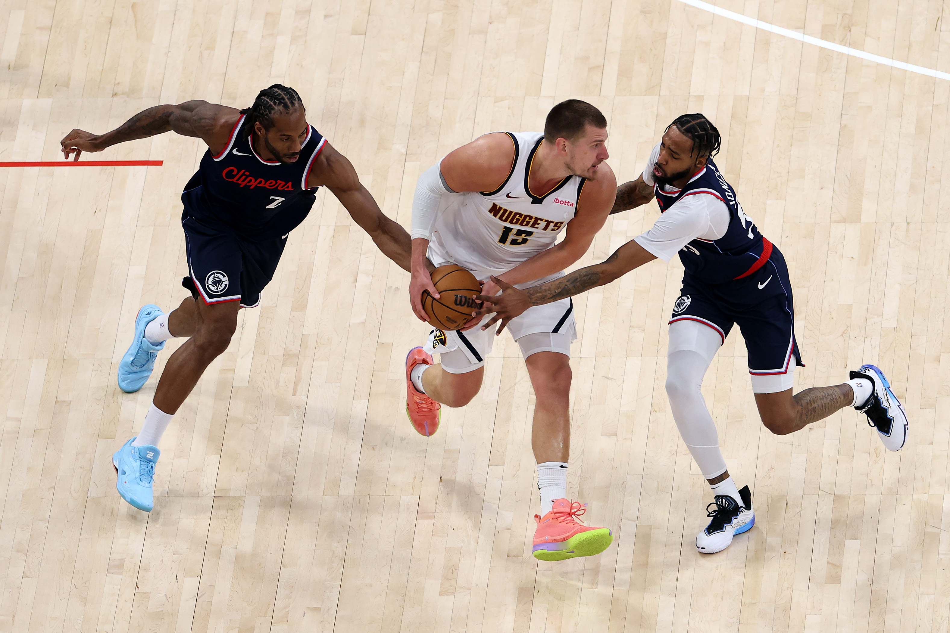 Clippers $30 Million Star Wing to Miss Multiple Months with New Injury