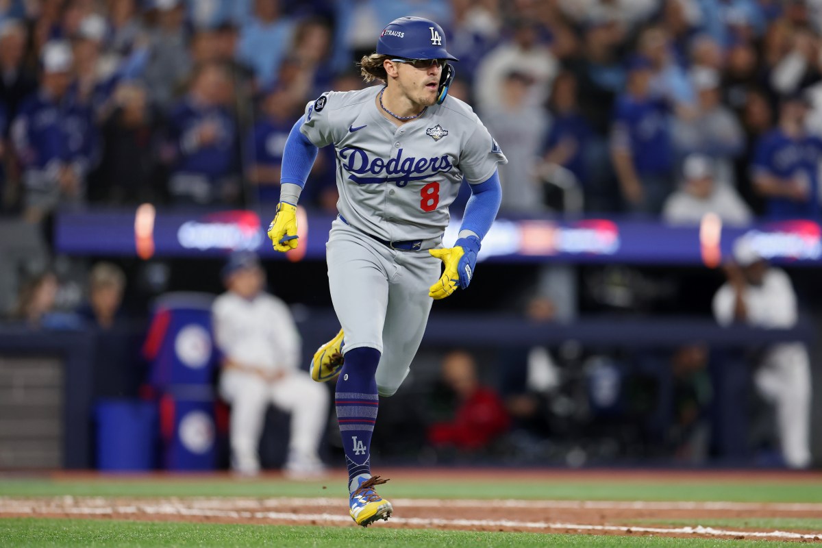 Dodgers& 039; Kik&eacute; Hern&aacute;ndez Provides Offseason Injury Update