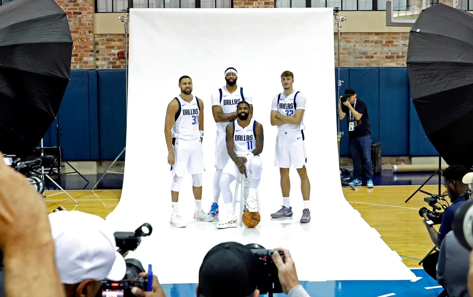 Mavericks at a Crossroads: The Future of Their Aging All-Stars
