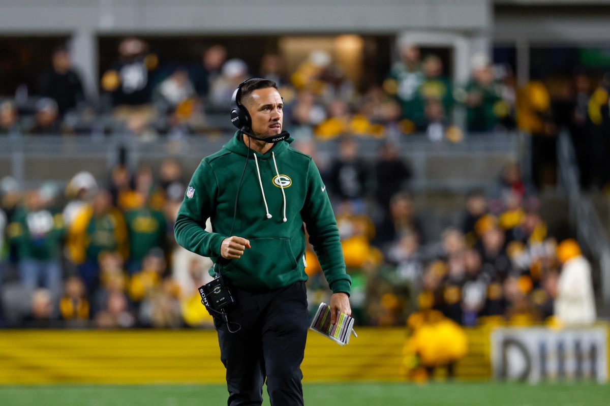 Packers Bolstered by Josh Jacobs' Return Ahead of Thanksgiving Clash with Lions