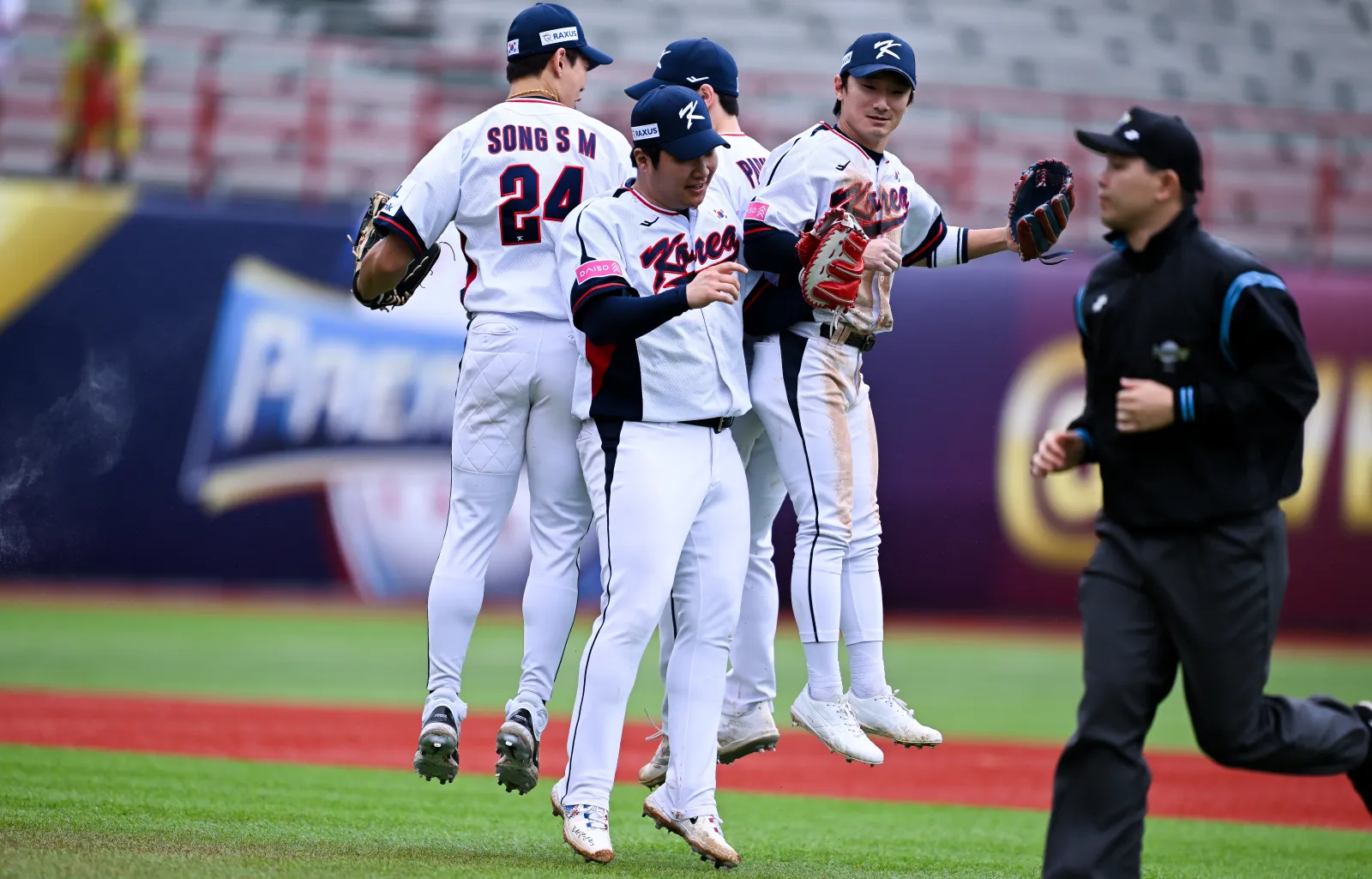 Dodgers Linked to KBO Star in Unexpected Free Agency Move