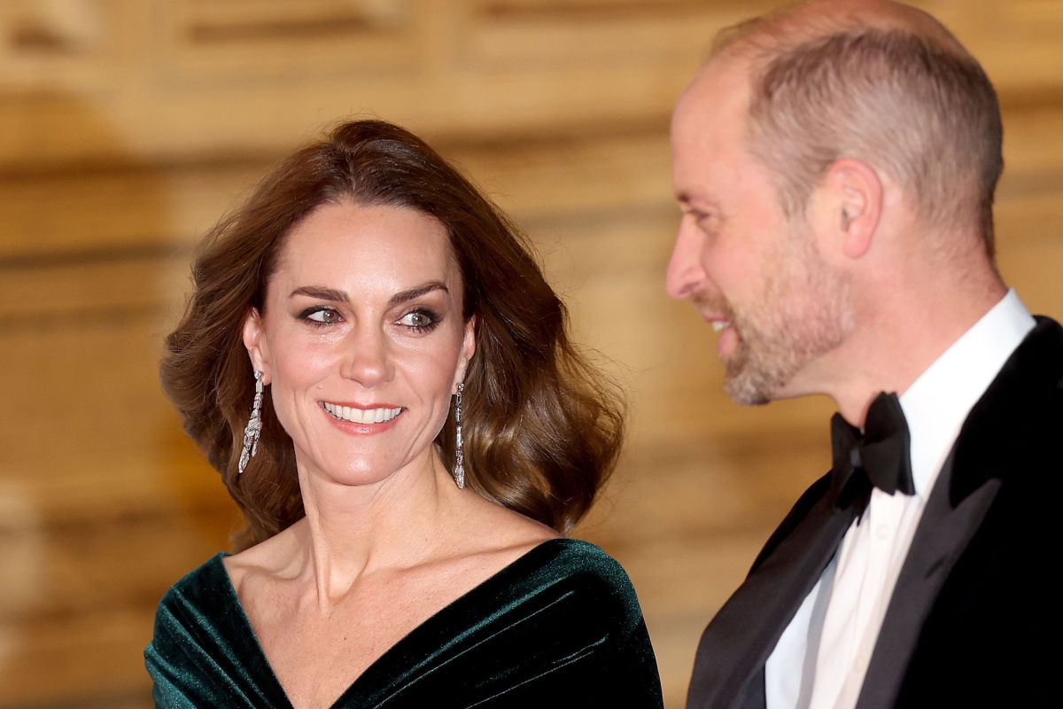 Prince William and Kate& 039;s Sweet Moment Before Facing the Media Goes Viral Prince William and Kate& 039;s Sweet Moment Before Facing the Media Goes Viral