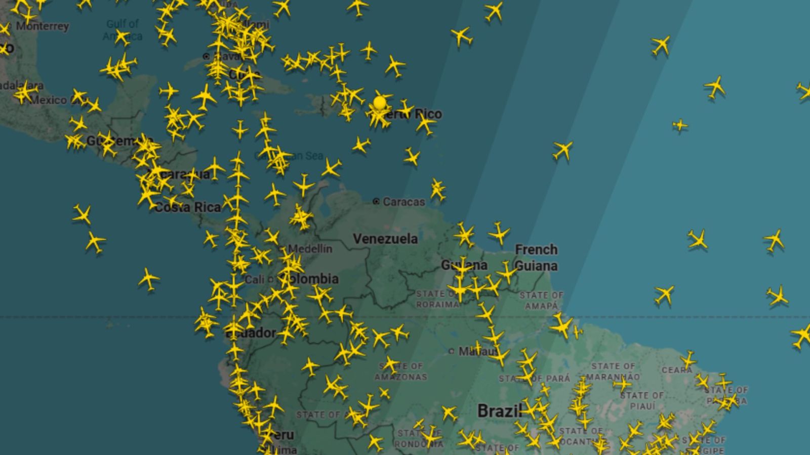 newsweek.com - Jasmine Laws - Flight tracker shows Venezuela airspace after Trump orders closure