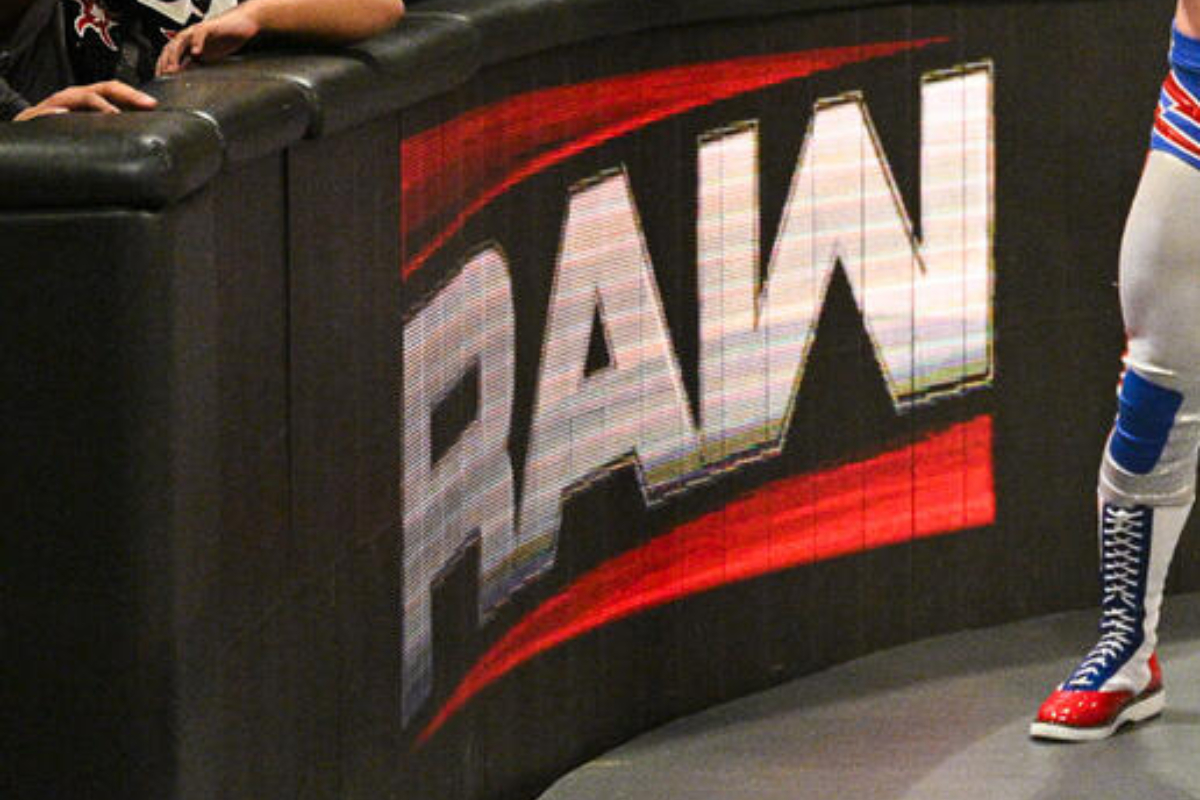 WWE Legend Teases Announcement Before Monday Night Raw