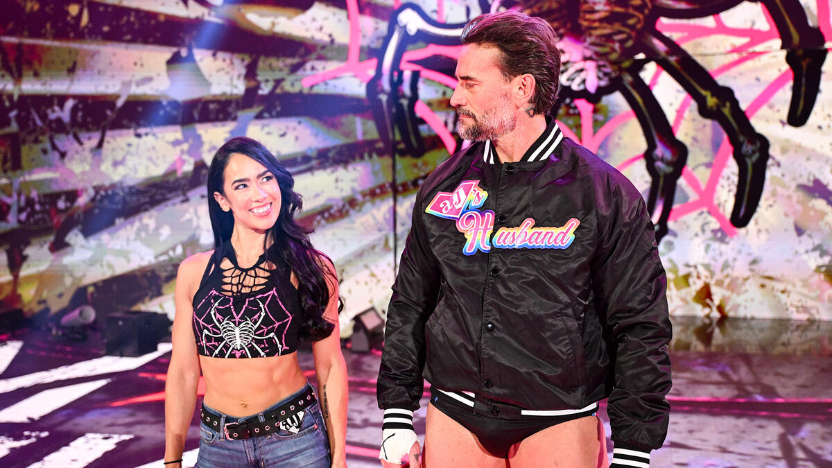 AJ Lee Takes Dig at CM Punk&rsquo;s WWE Dating History