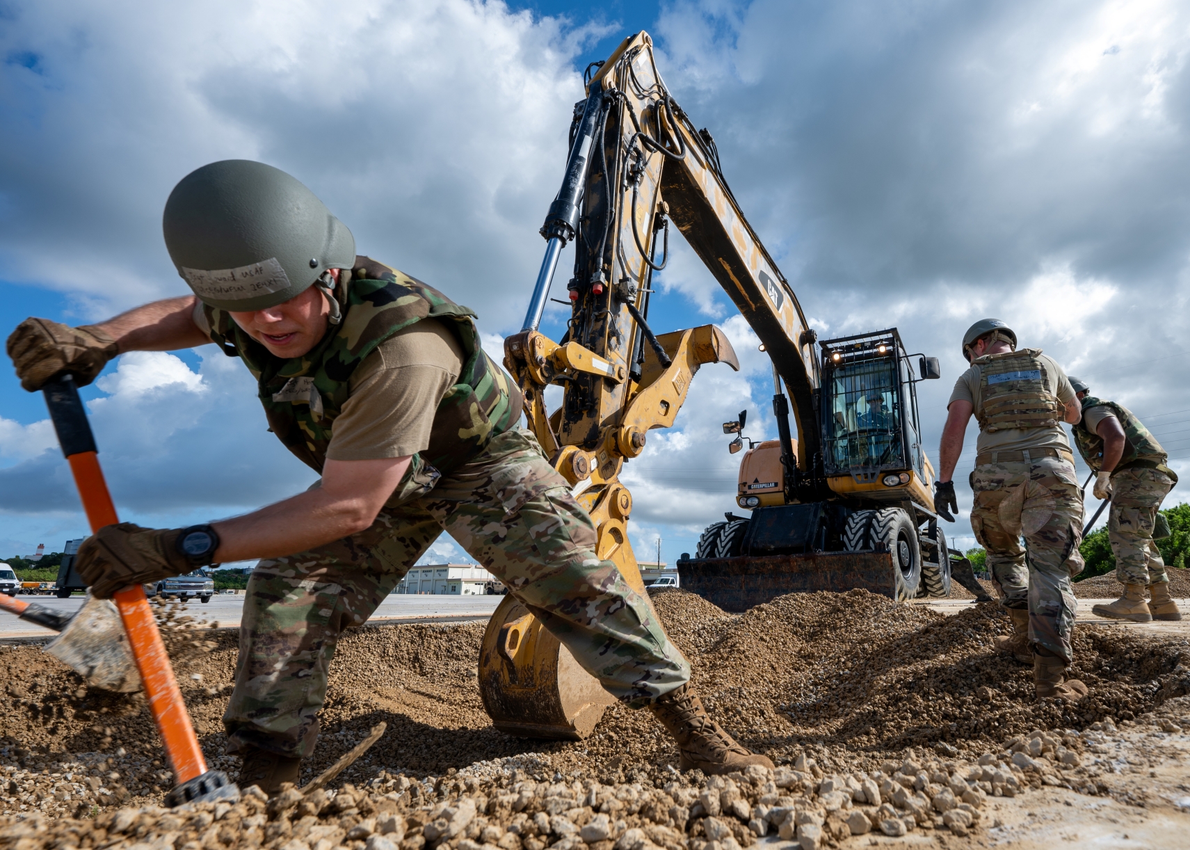 US Prepares Front-Line Air Base for Chinese Missile Attack