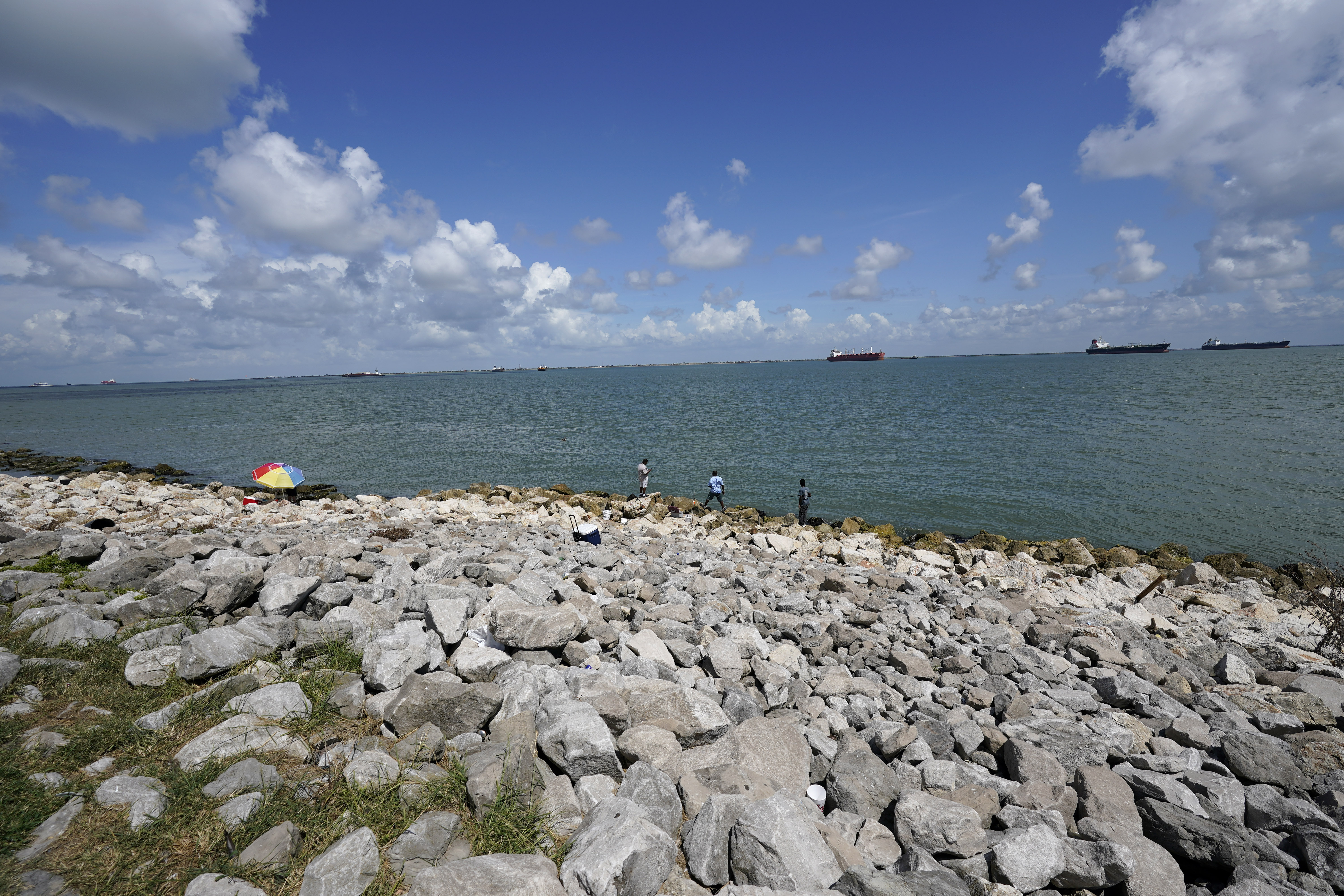 Plane Crashes into West Galveston Bay: What to Know