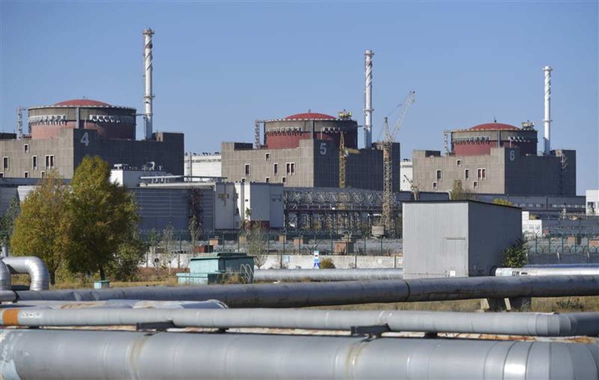 Why Zaporizhzhia Power Plant Could Nuke Russia-Ukraine Peace Talks