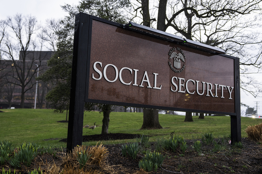 Trump Admin Wants 39 States to Change Social Security Policy