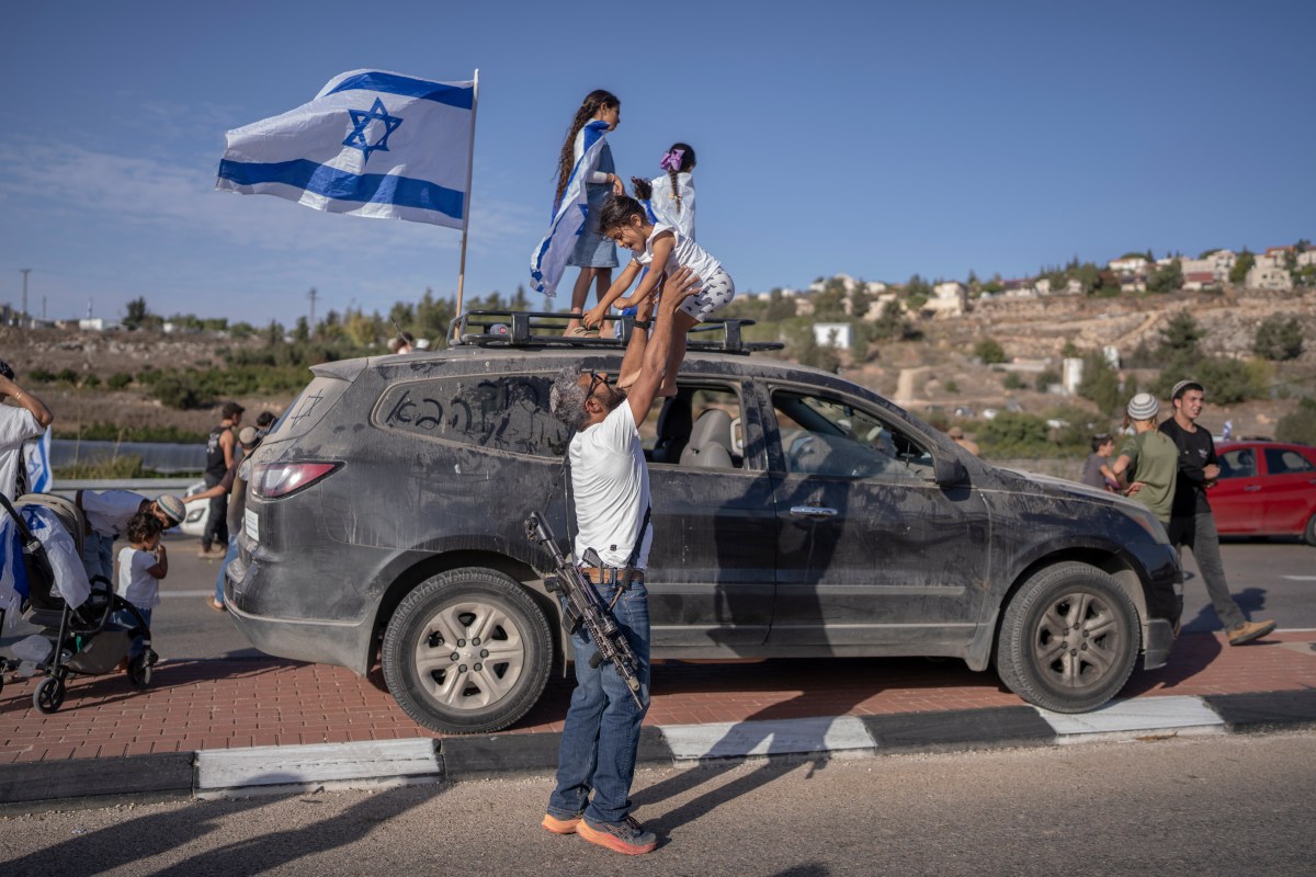 Israel aprueba nuevos asentamientos en Cisjordania mientras el plan de paz para Gaza se estanca