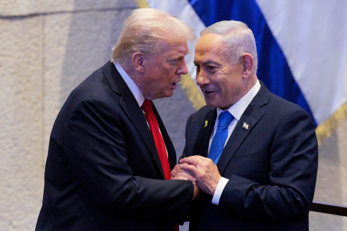 Trump Backs Gas Deal in Middle East Peace Plan - Newsweek