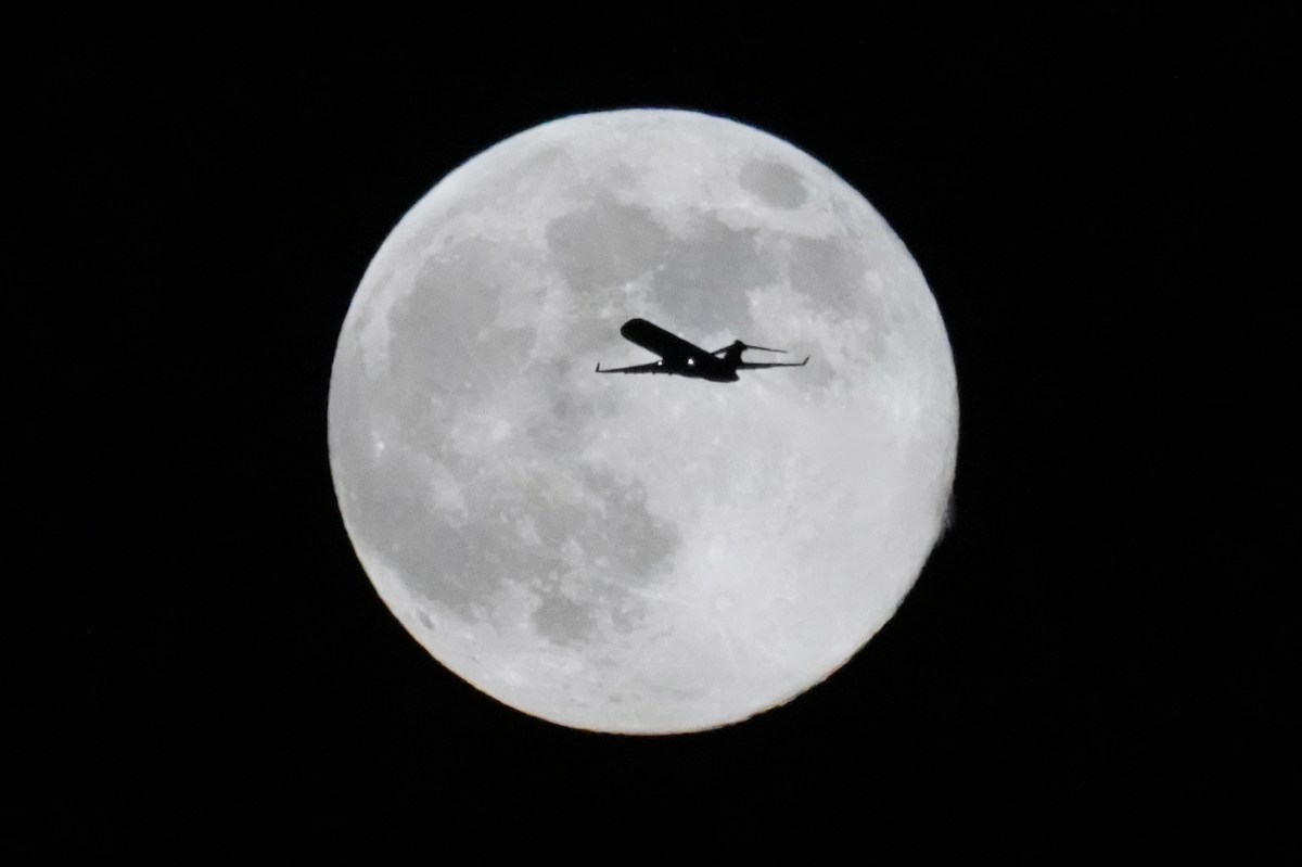 The Cold Moon: A Supermoon Shines Bright Over America