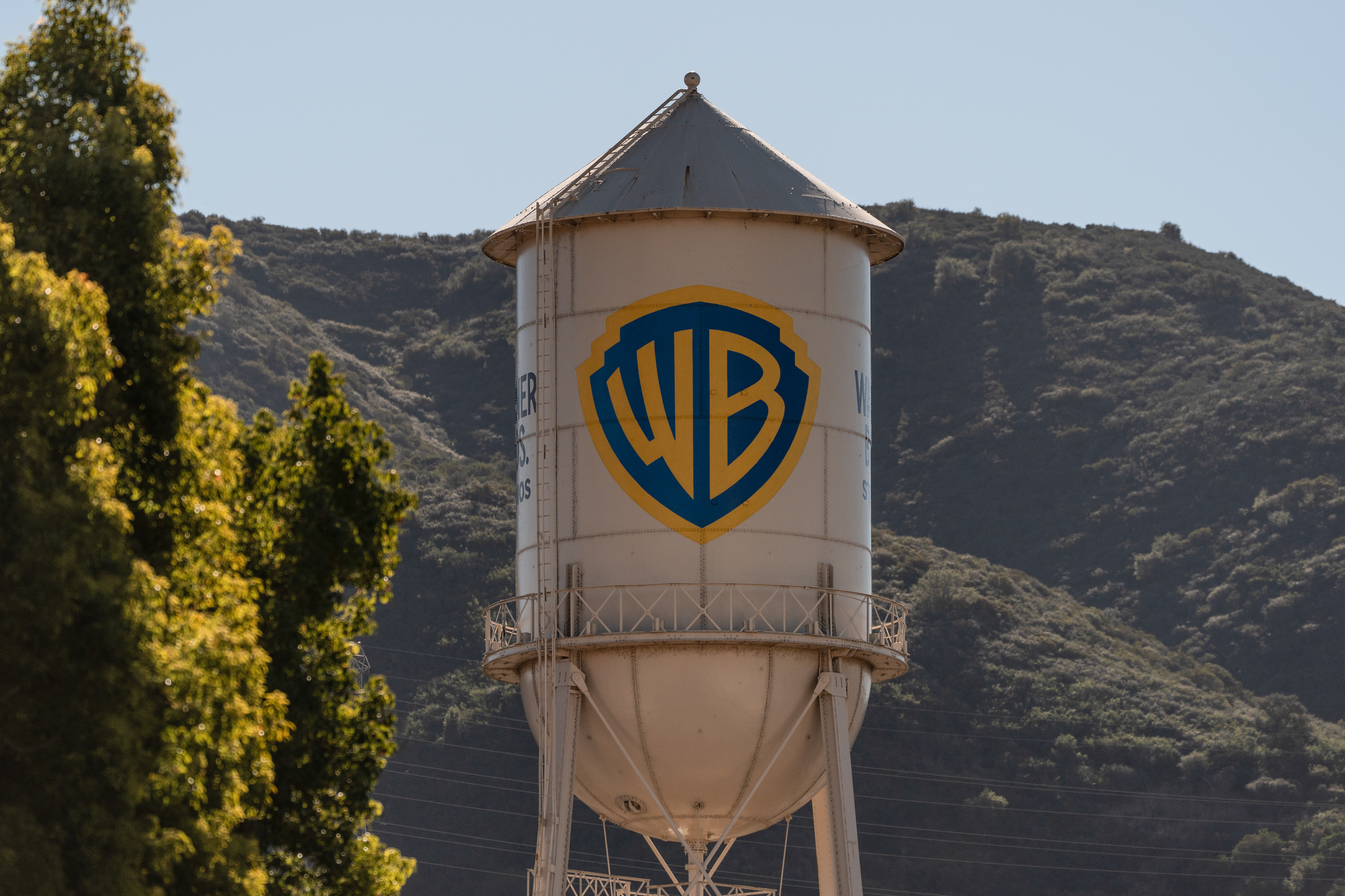 War Over Warner Bros., Netflix Deal Takes New Twist