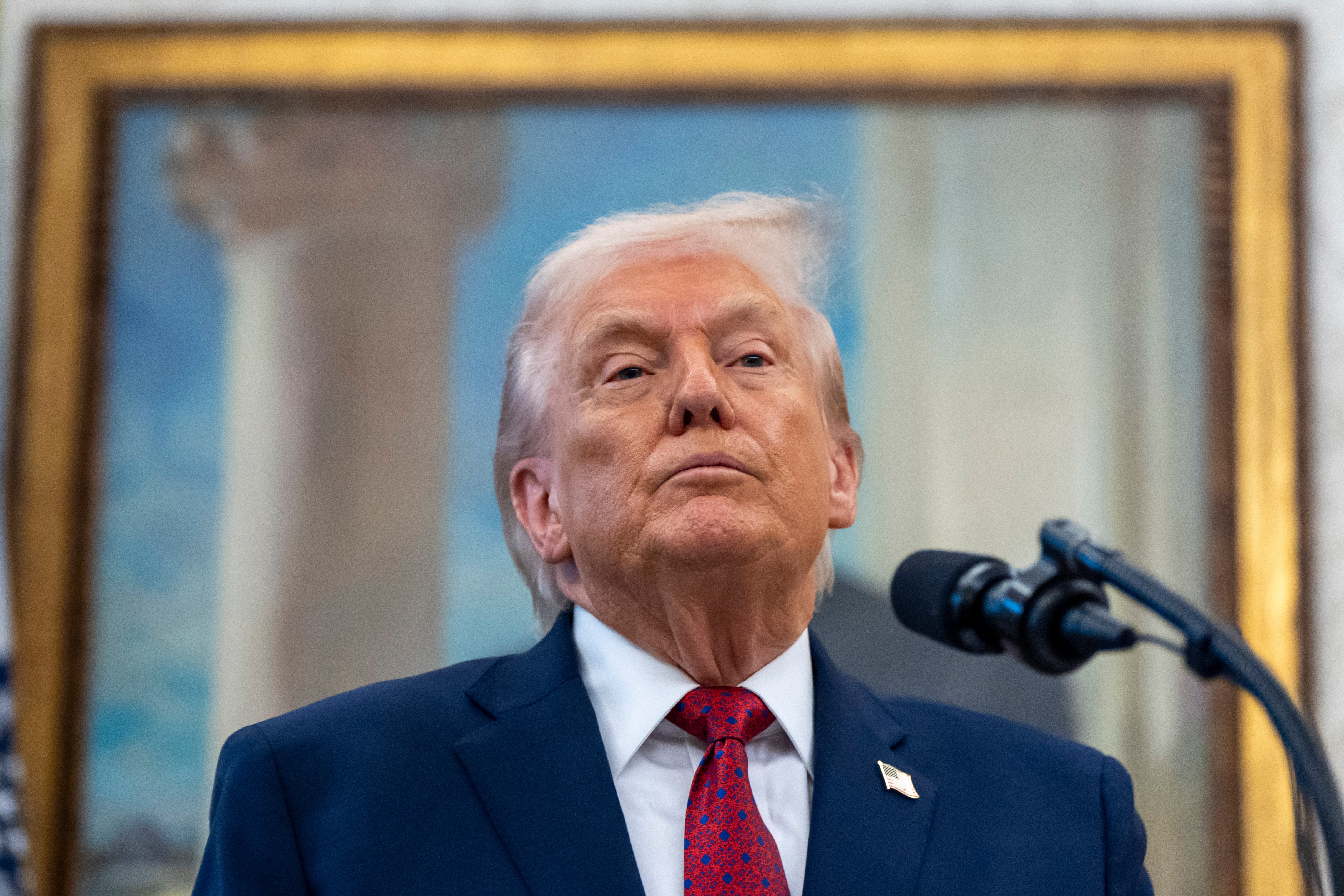 Donald Trump Announces Total Blockade of Venezuelan Oil Tankers