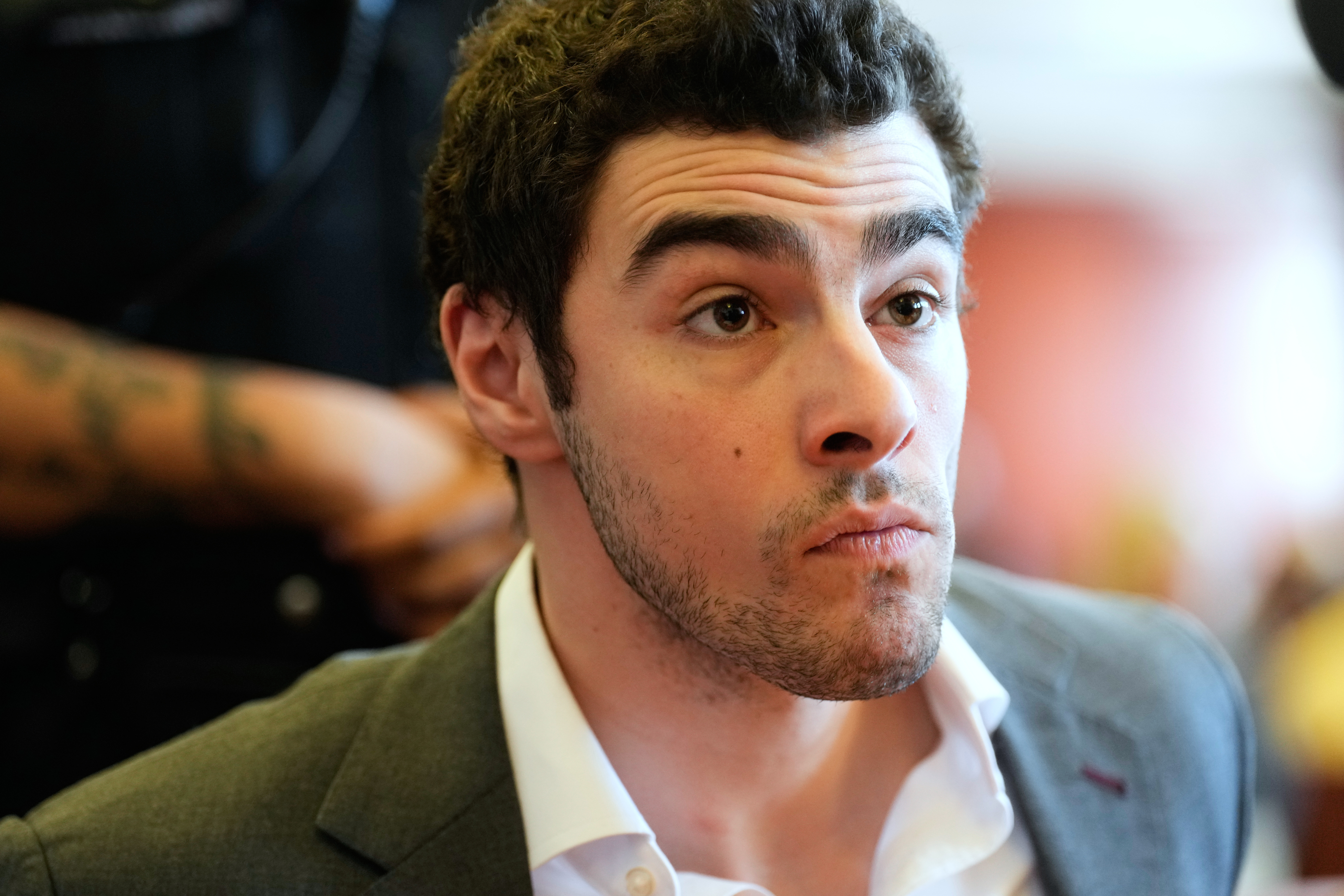 Luigi Mangione Pretrial Hearing Ends: Full Recap, Photos and What's Next