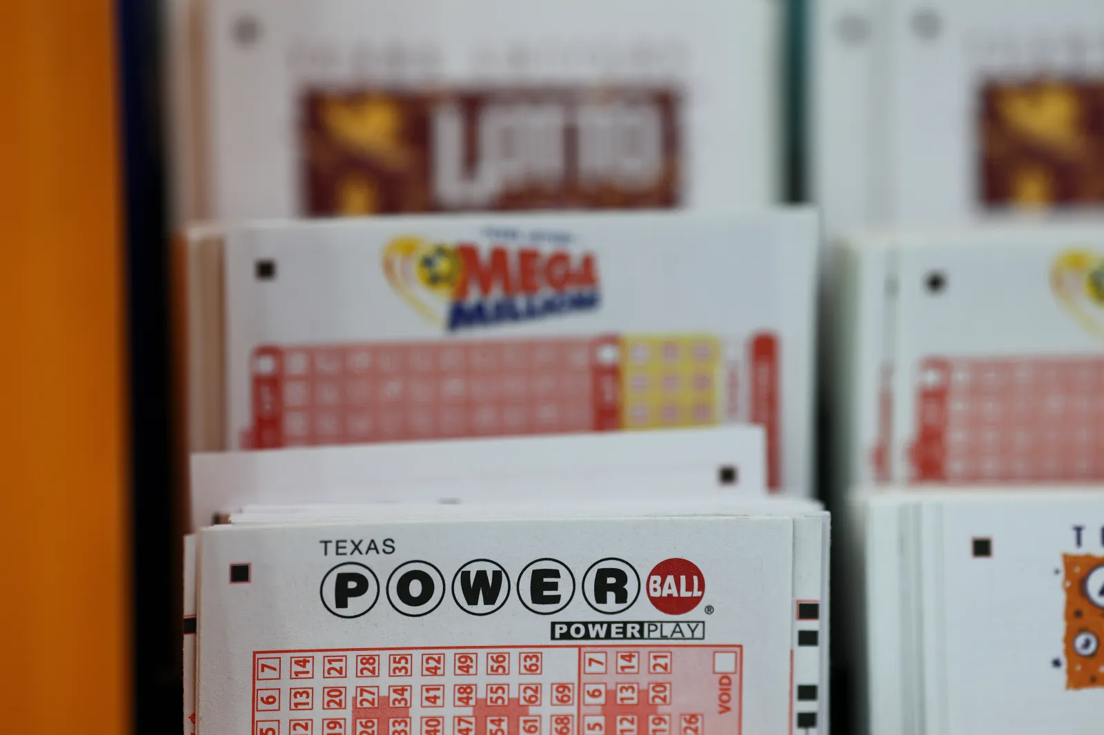 Powerball Soars to $1.6B for Fourth-Largest Draw Monday