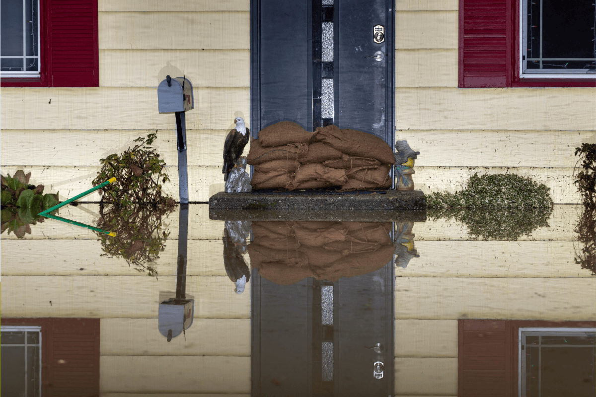 New Flood Warnings Issued for Washington After Atmospheric River - Newsweek