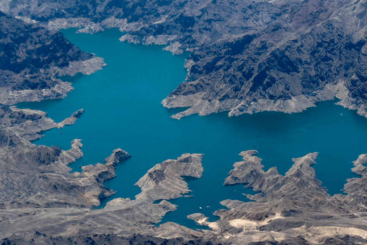 Actualización del nivel del agua del lago Mead a medida que las lluvias de California brindan un impulso