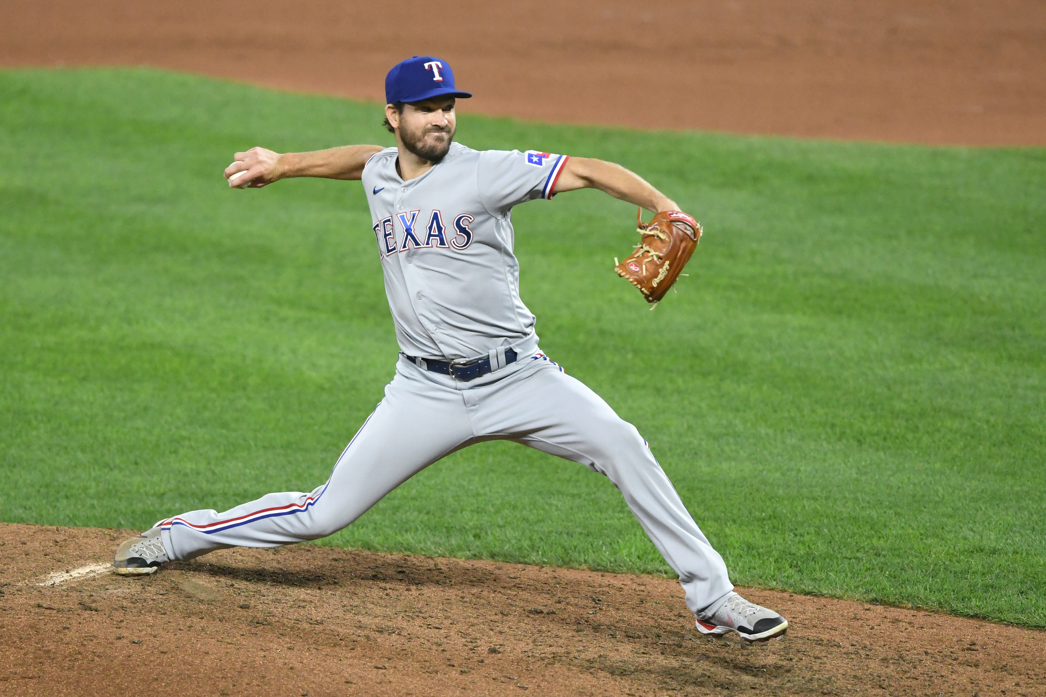 Tigers to Sign Pitcher Coming Off Dominate KBO Stint: Report