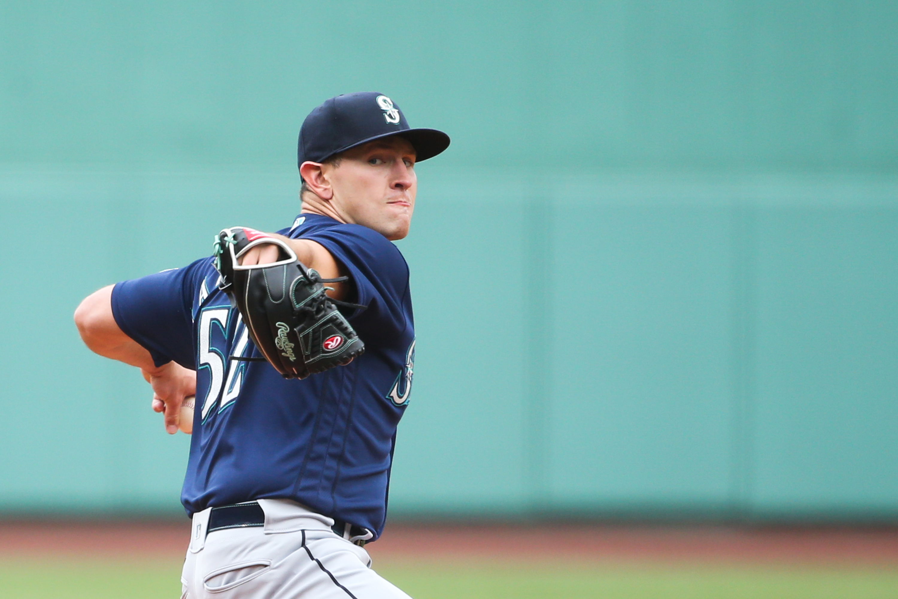 Giants Sign Ex-Padres, Mariners Southpaw After 4-Year MLB Hiatus: Report