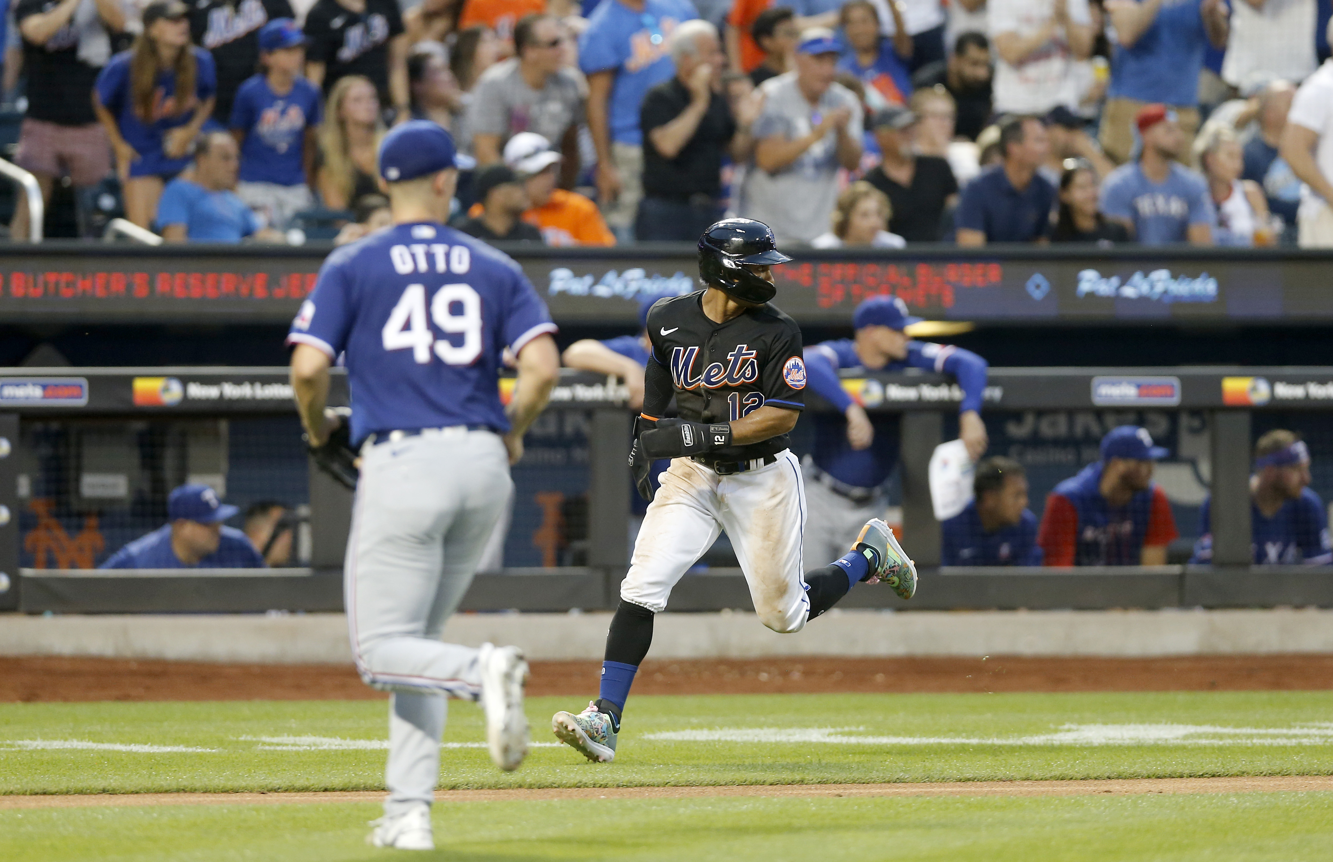 Former Yankees Prospect, 3-Year MLB Veteran, Announces Sudden Retirement