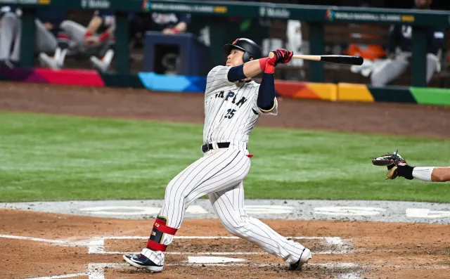 Japanese infielder Kazuma Okamoto
