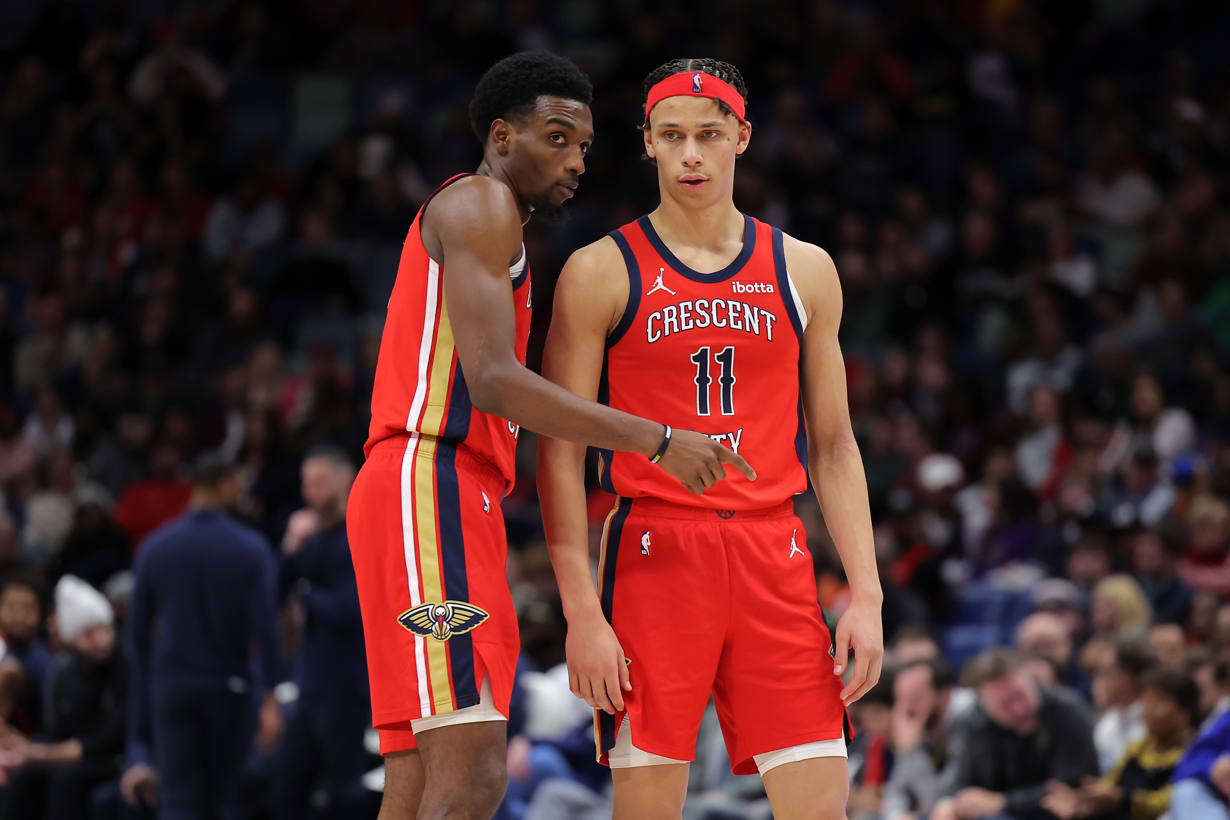 Lakers Urged to Make Blockbuster Trade for $68 Million All-Defensive Wing