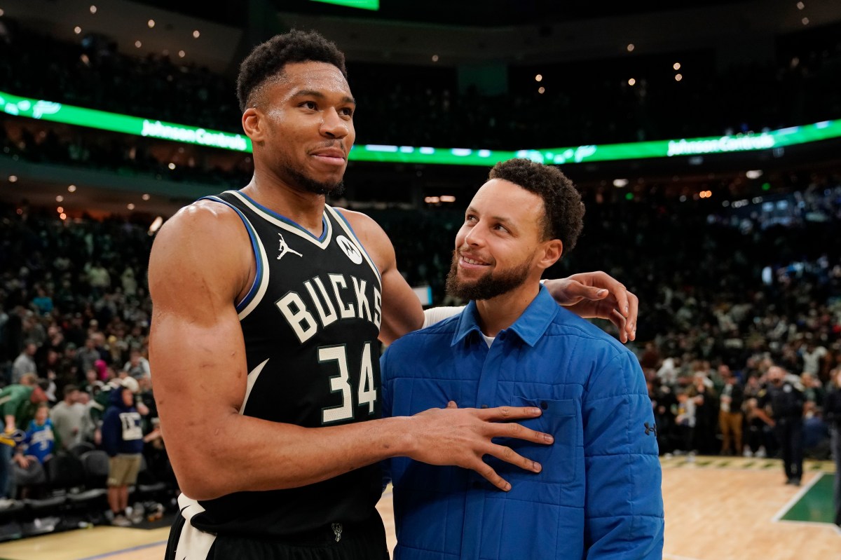Steph Curry poderia complicar a perseguição de Giannis pelos Warriors? Steph Curry poderia complicar a perseguição de Giannis pelos Warriors?