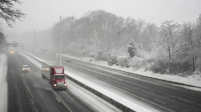 Winter weather warning as 12 inches of snow to hit Northeast - Newsweek