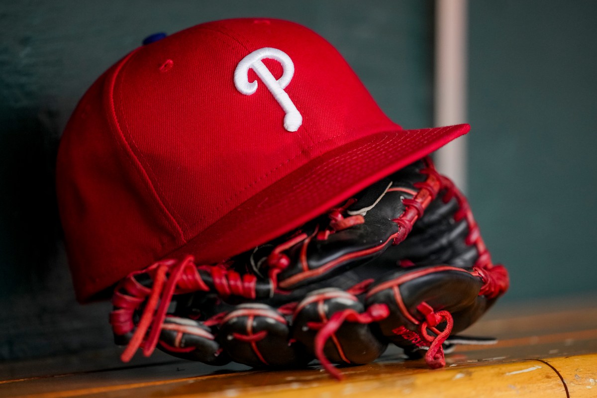 Phillies Bolster Catching Depth with Veteran Mark Kolozsvary
