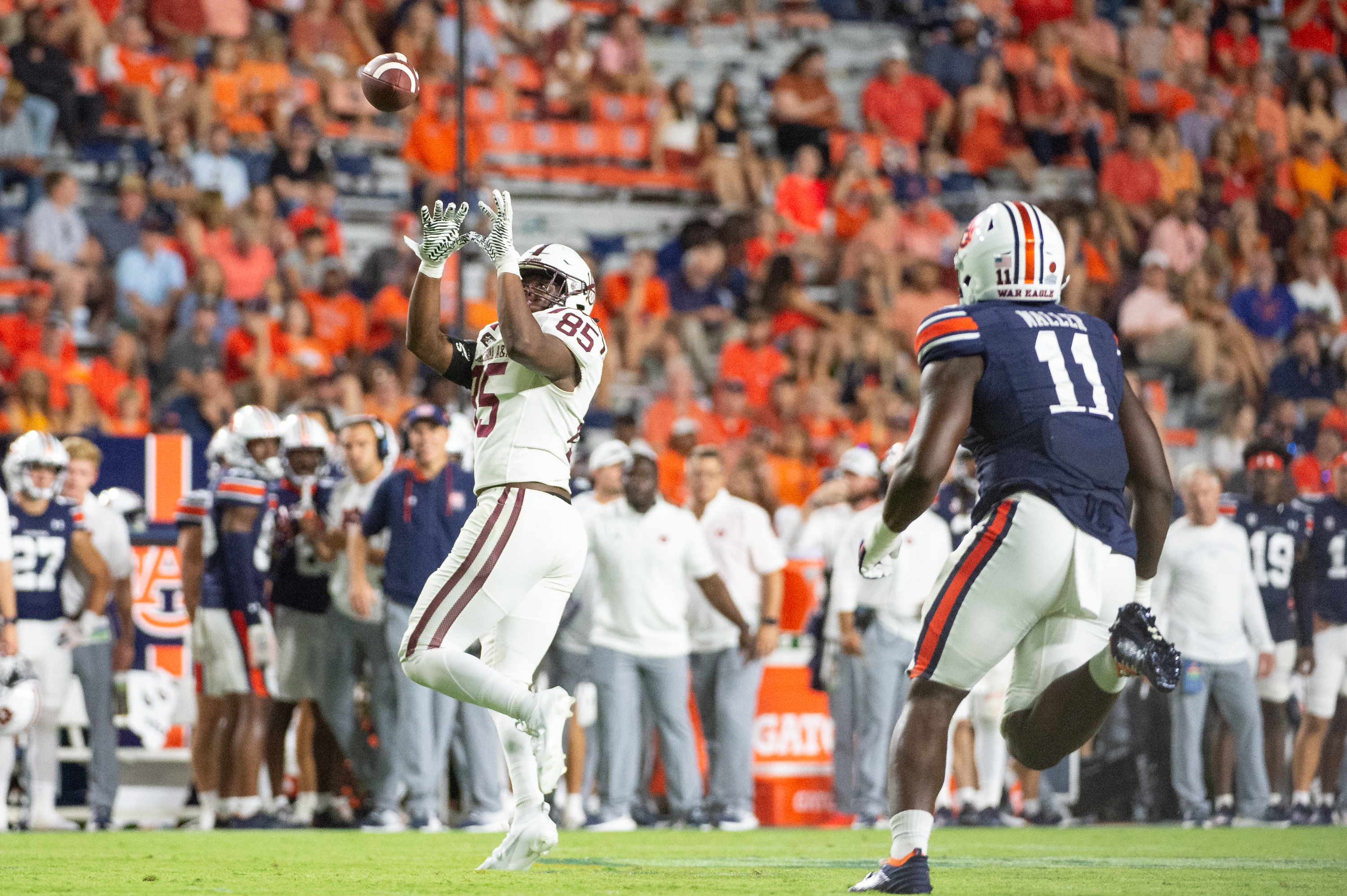 Auburn 4-Star Edge Enters Transfer Portal With Florida Connection
