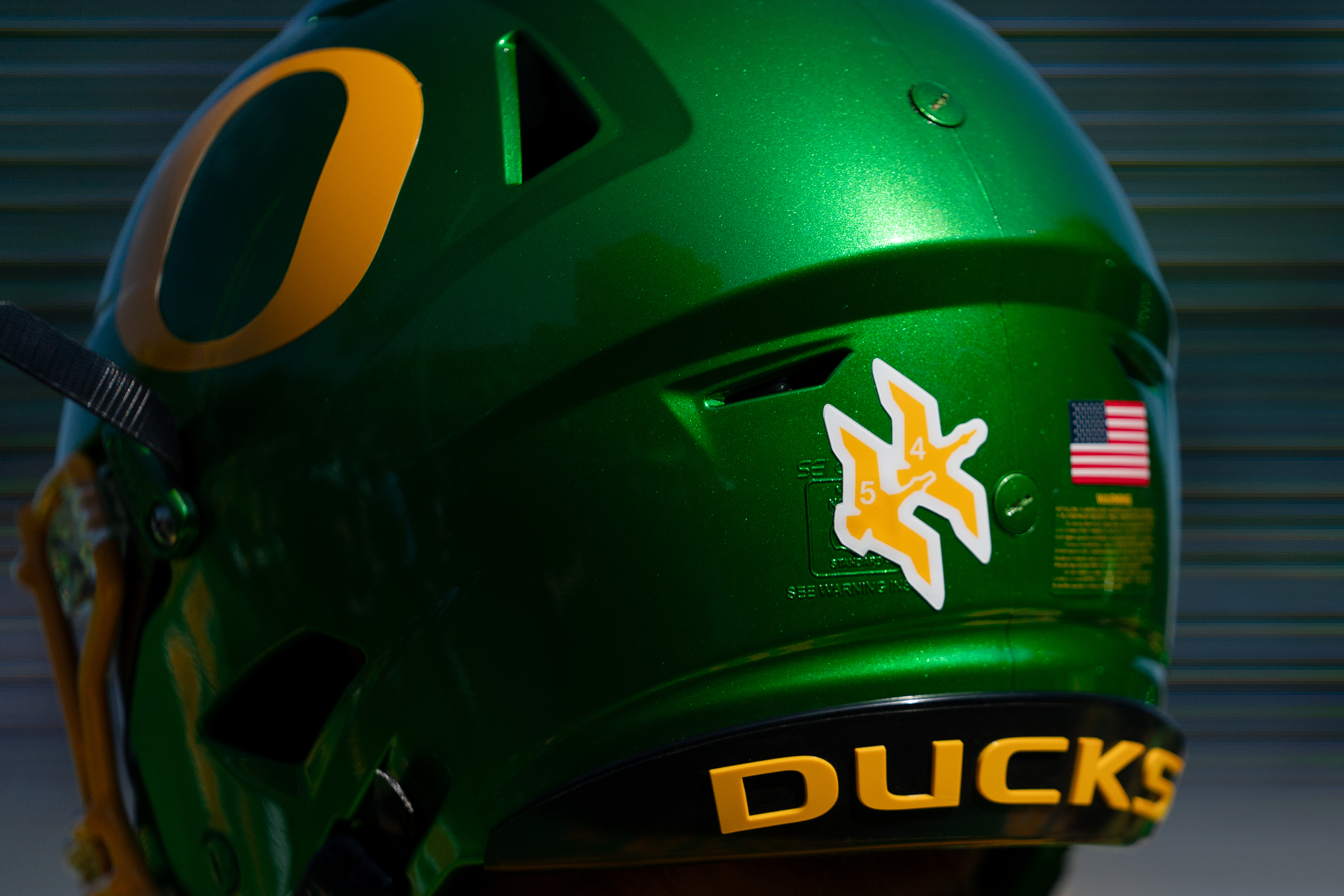 Oregon Coach Rejected Offer Amid CFP Run