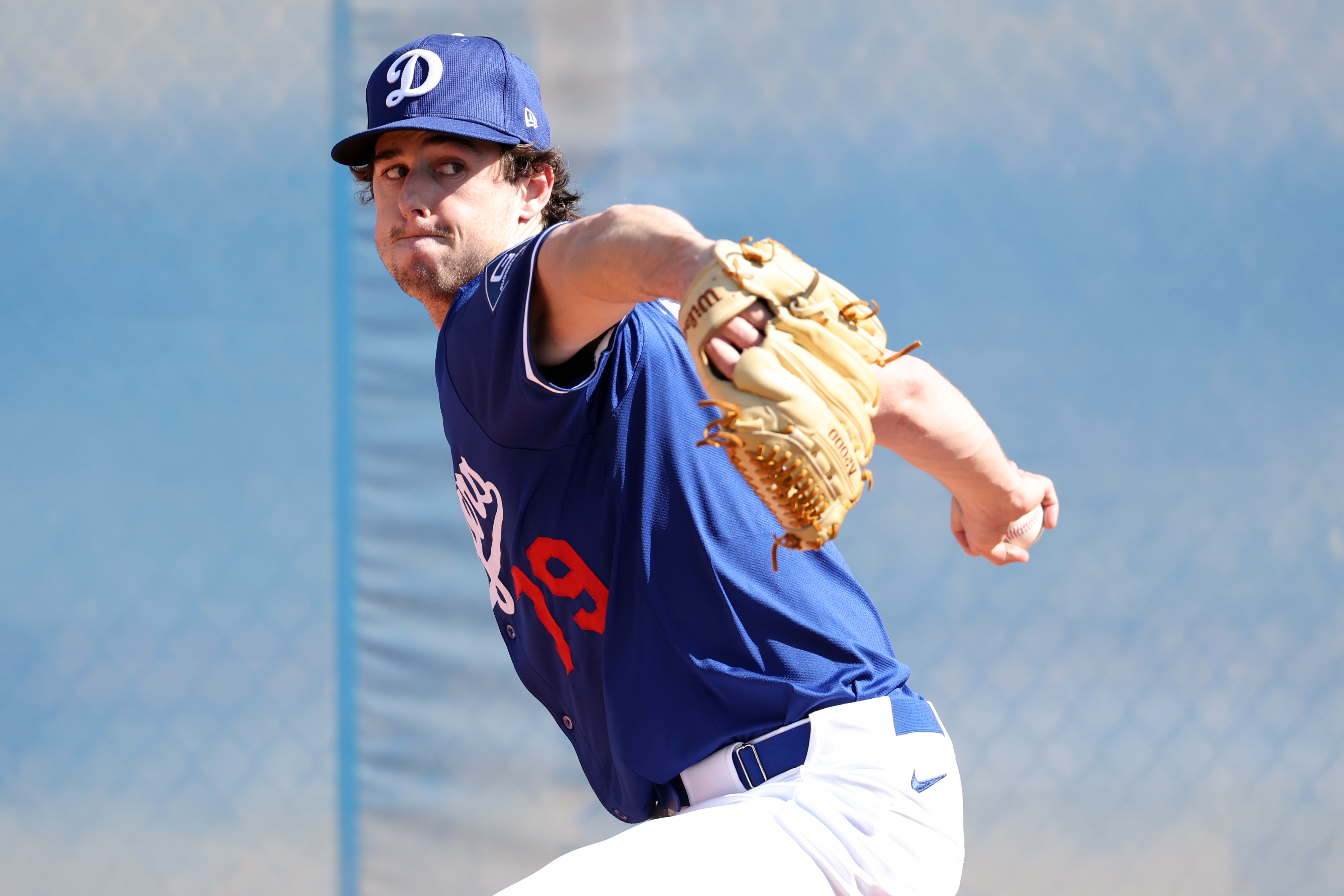 Dodgers Sign Former No. 2 Prospect to Low-Risk Contract: Report