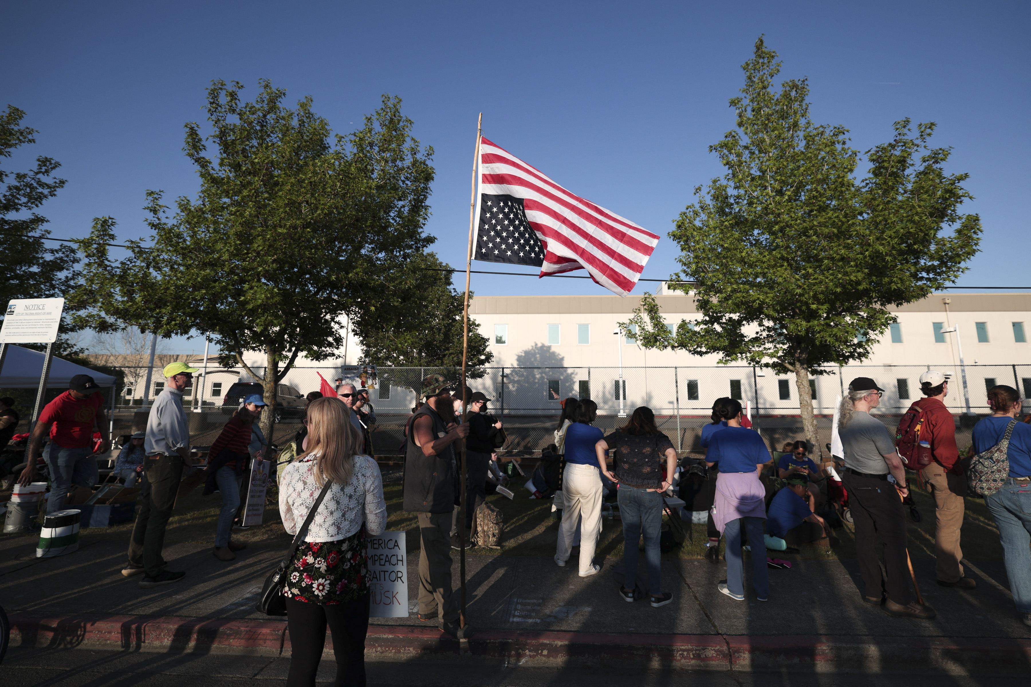 Disabled Veteran With Green Card Speaks Out After 4 Months in ICE Detention