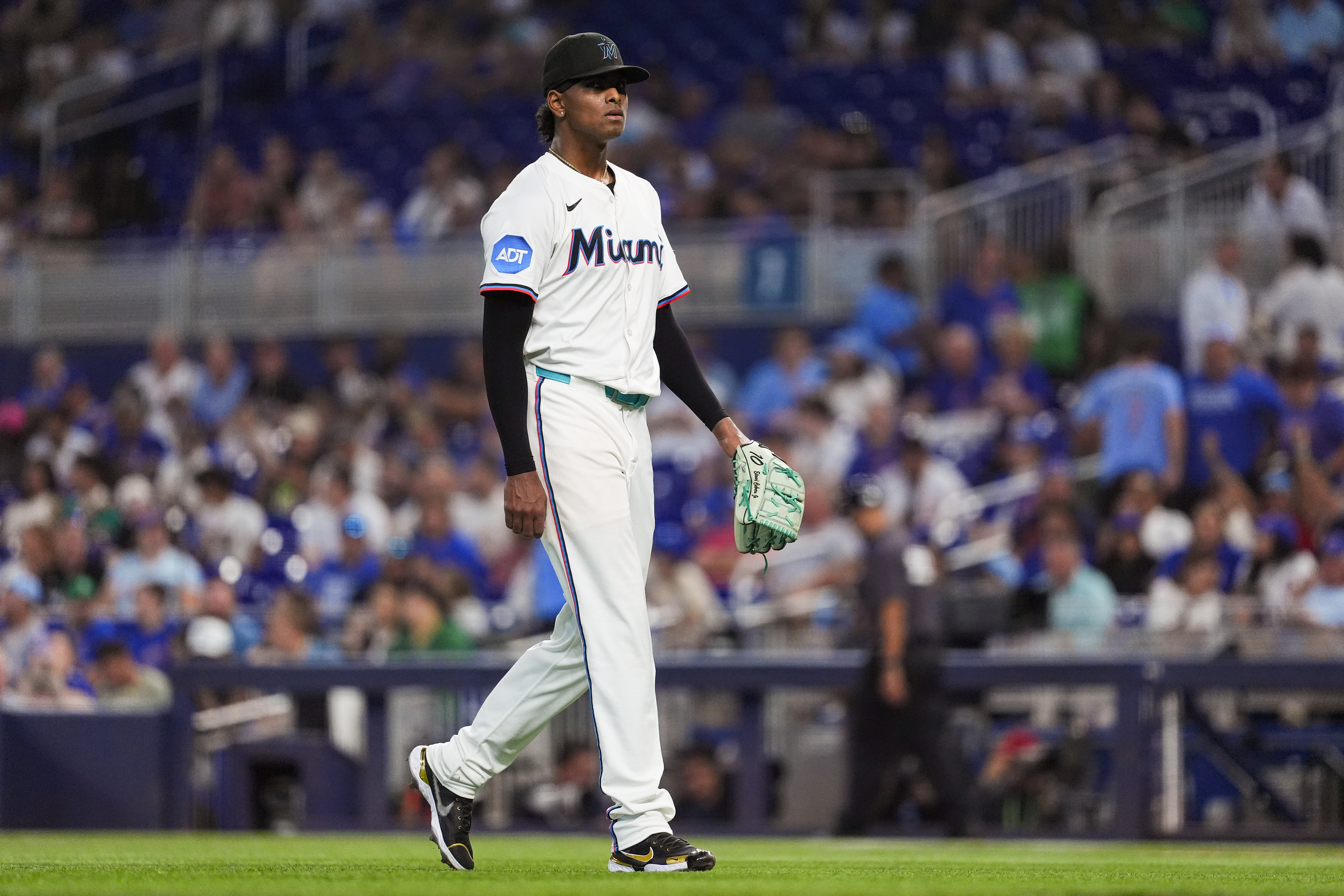 Cubs Predicted To Land 27-Year-Old Star In Blockbuster Offseason Trade