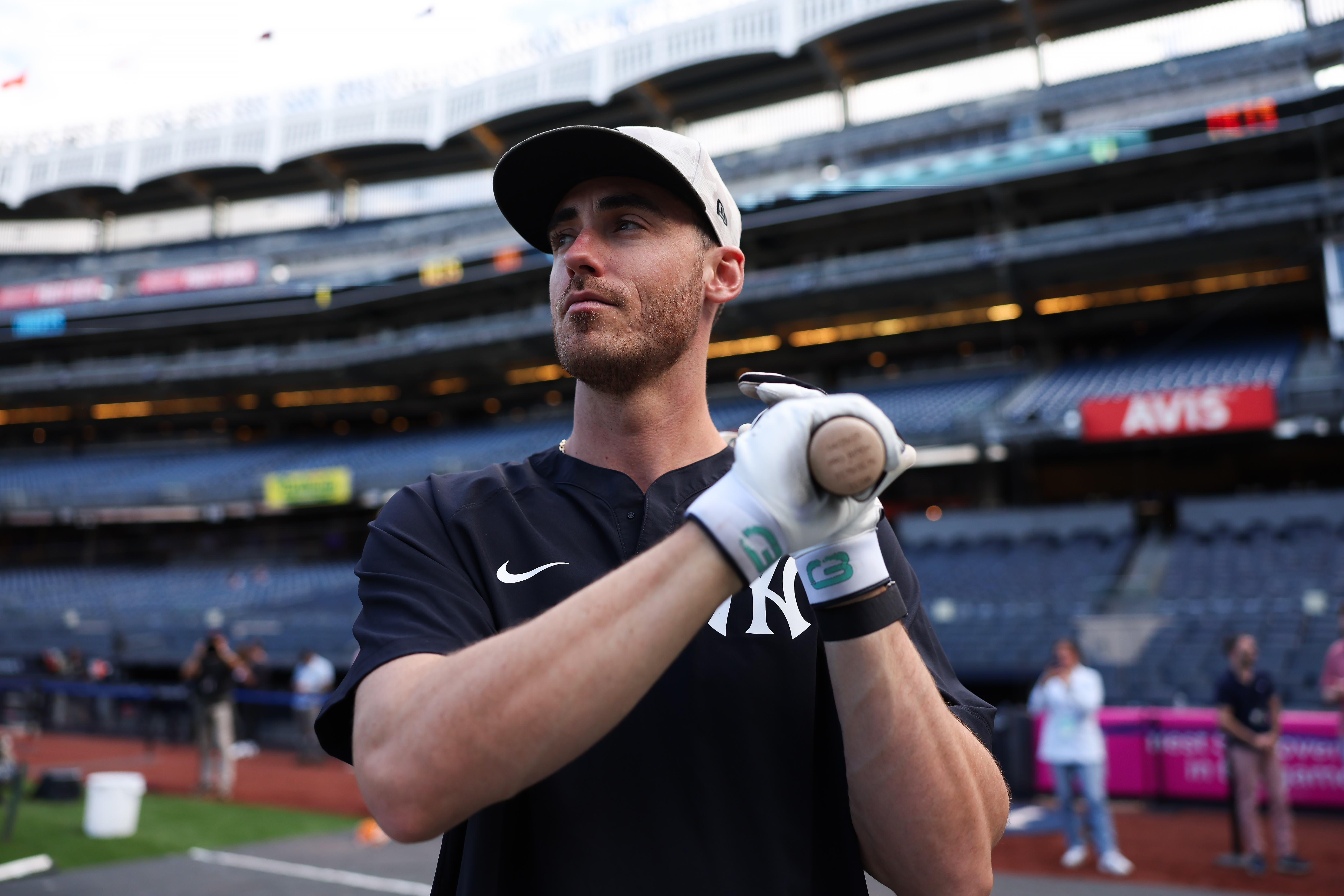 Yankees' Bitter Rival 'Actively Courting' Cody Bellinger: Report