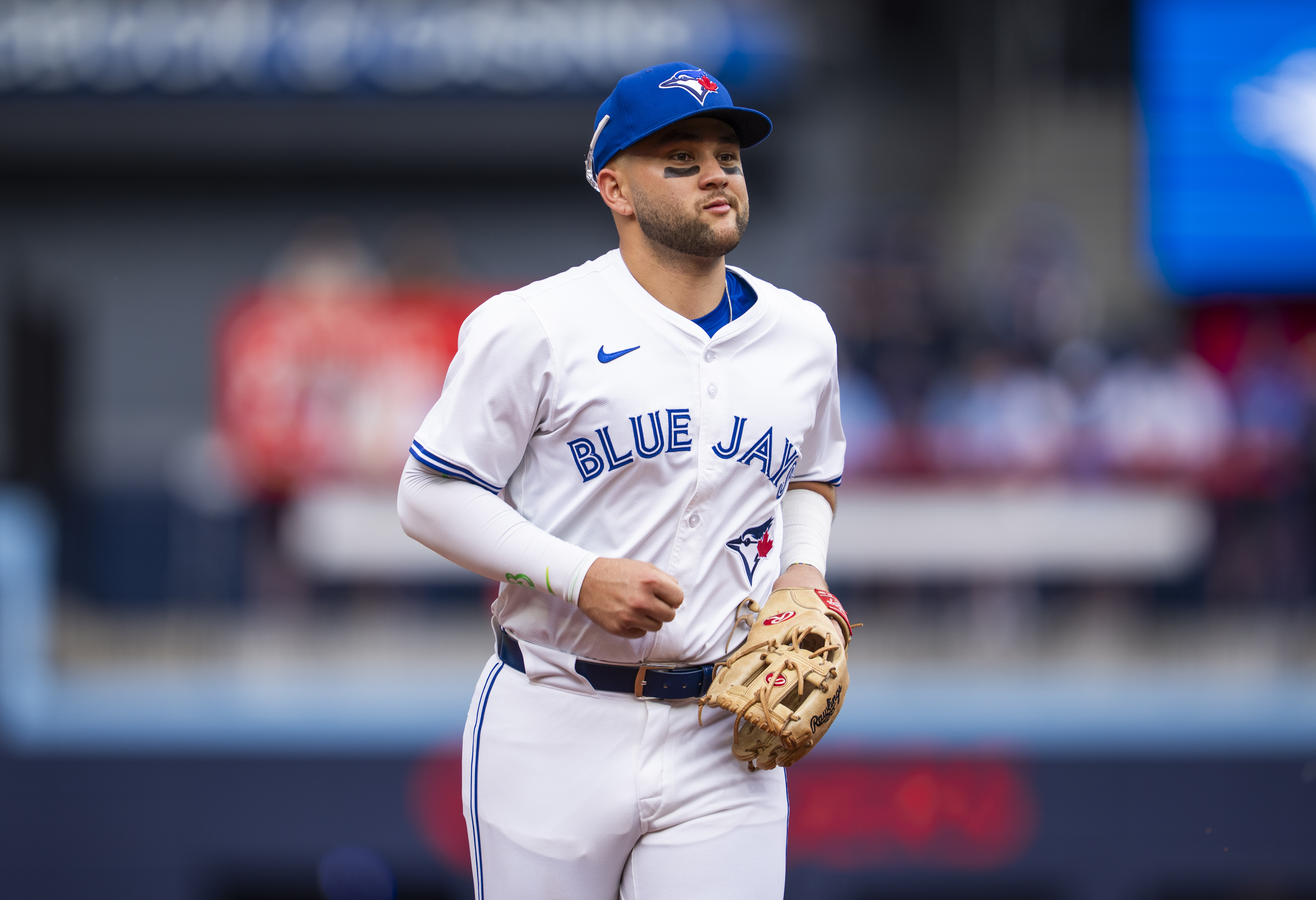 New Bo Bichette Report Opens Door To Position Change