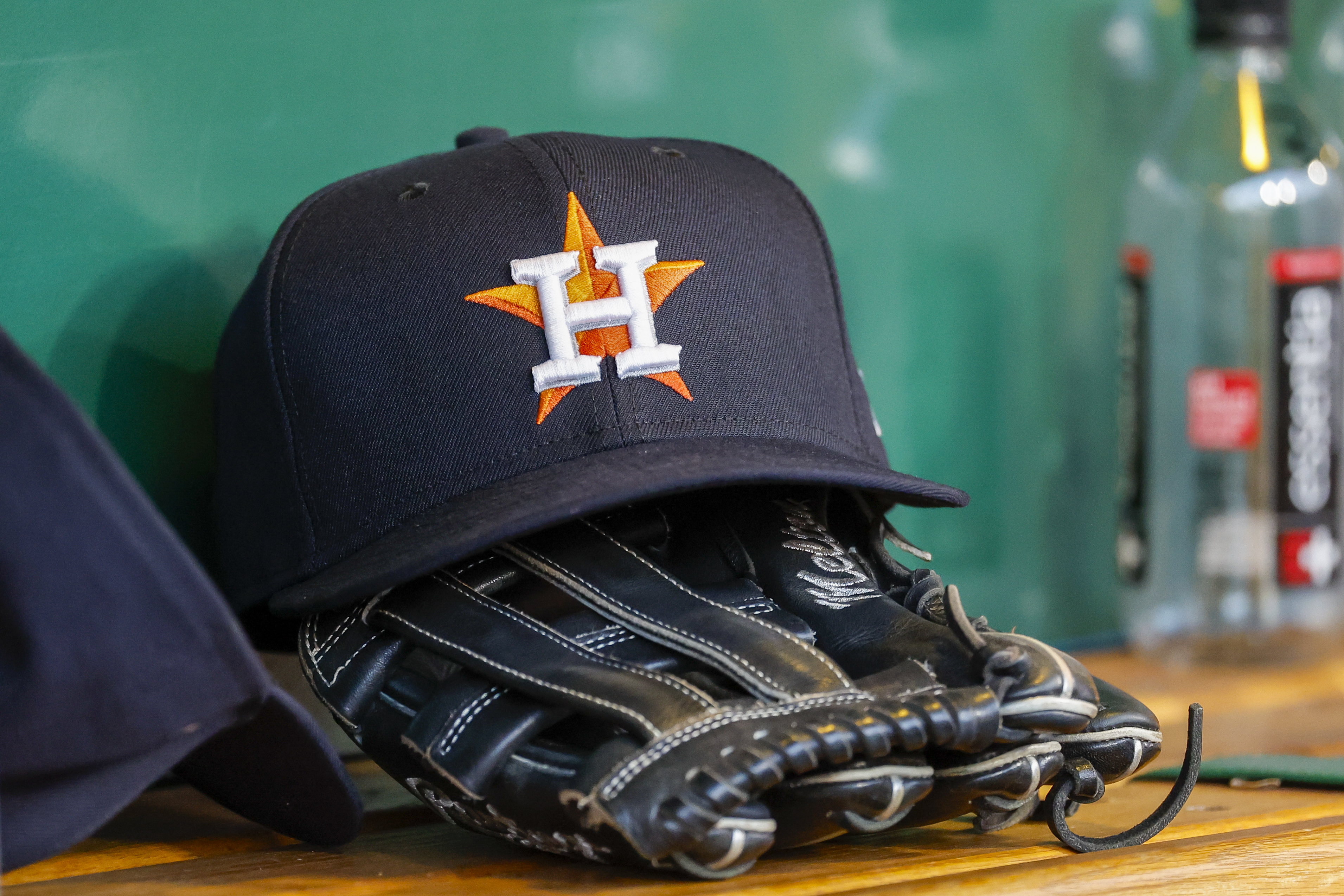 Braves Lose Local Product, 2-Year MLB Hurler to Astros