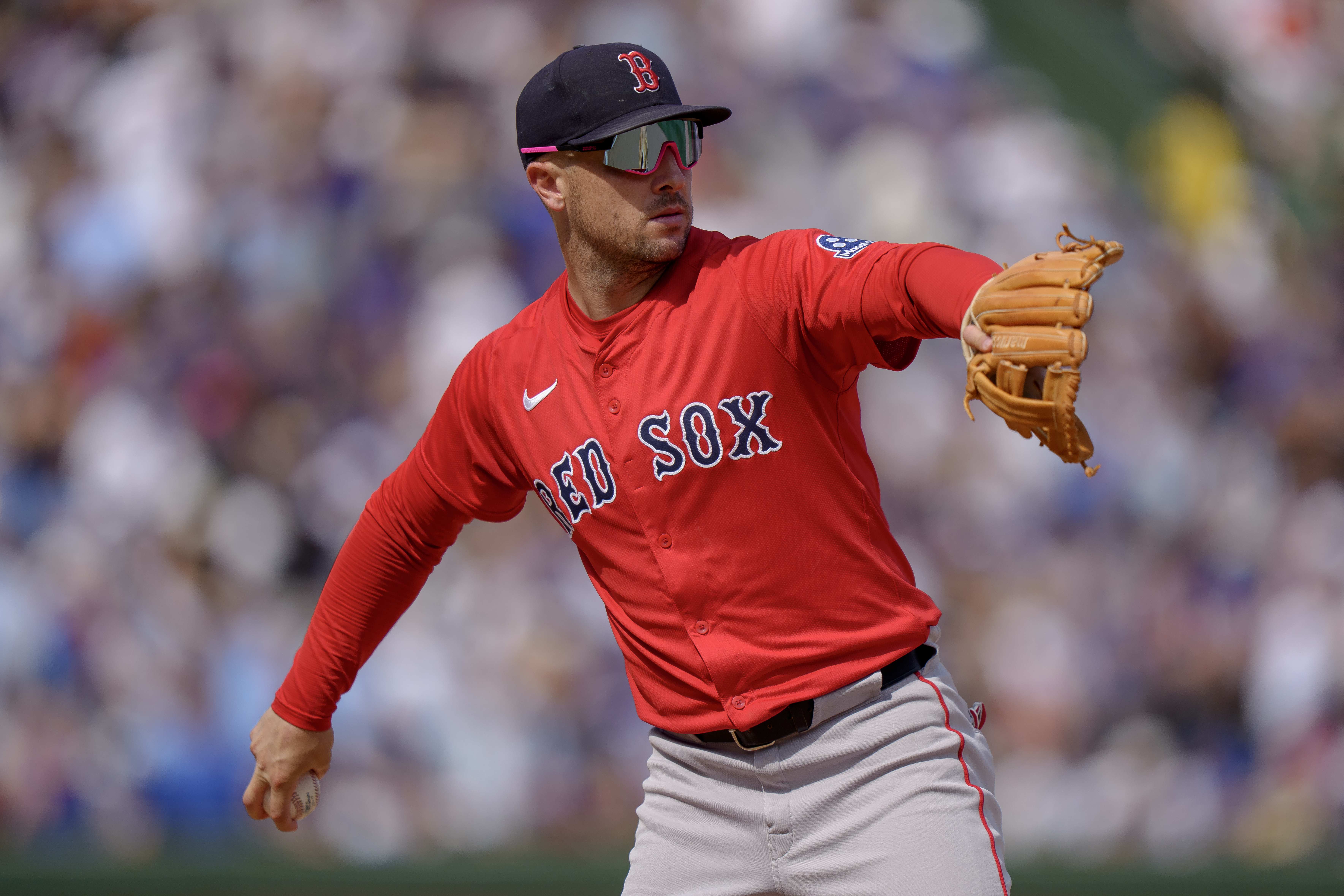 Alex Bregman Urged To Sign Deal With NL Contender Instead Of Dodgers