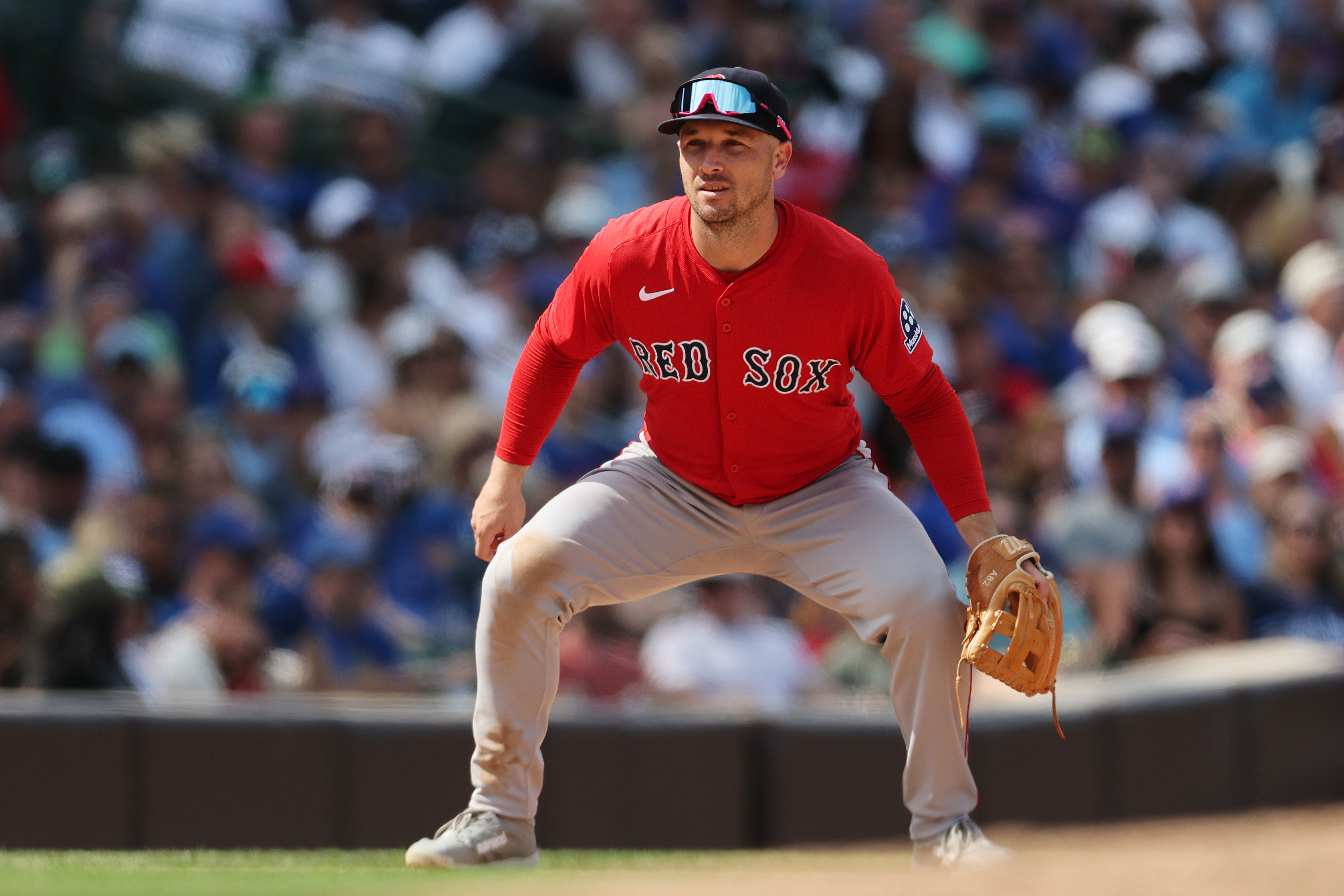 Cubs Have 'Renewed Interest' In Signing $182 Million Star From Red Sox