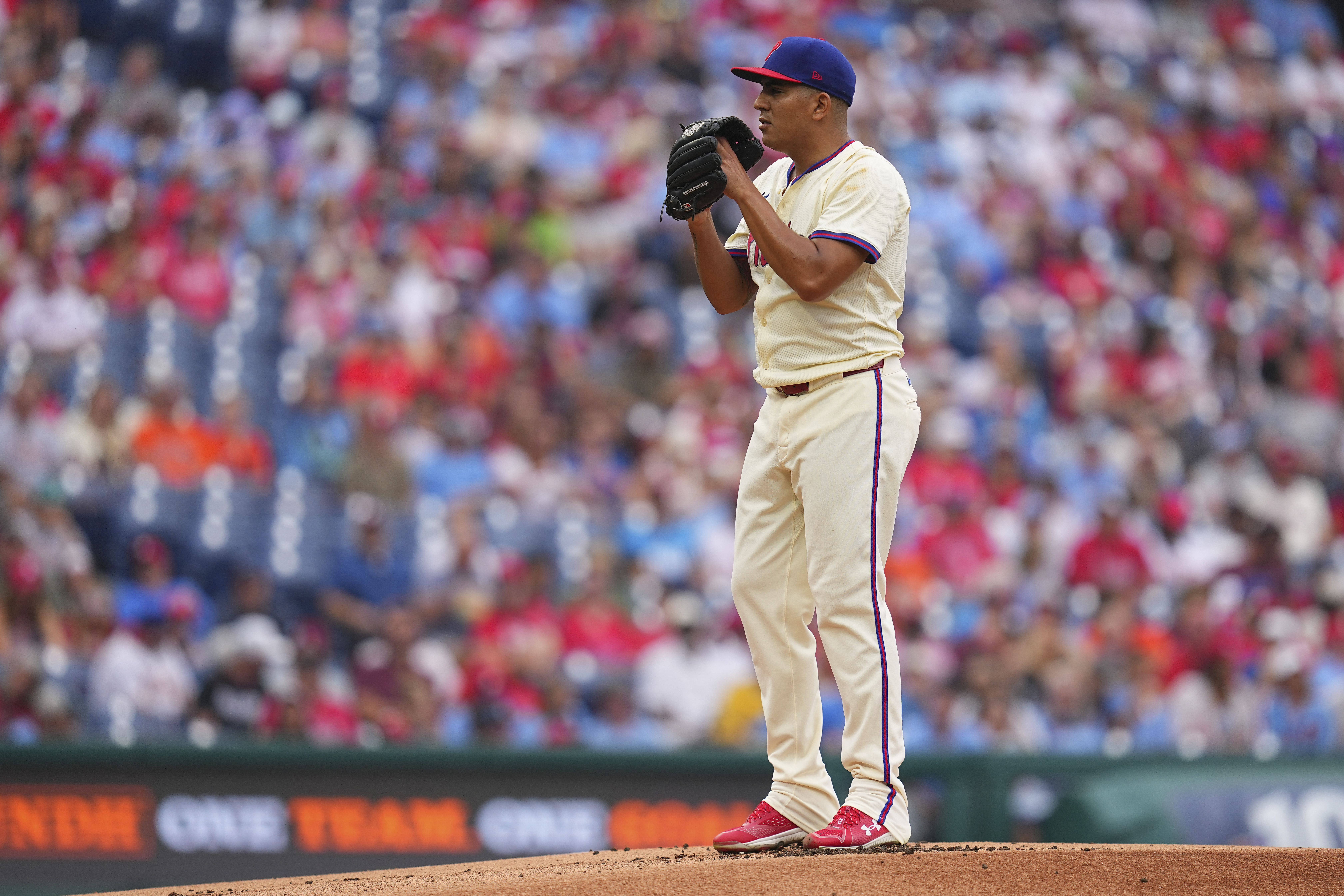 Phillies $164 Million Star Projected To Bolt For Deal With AL Contender