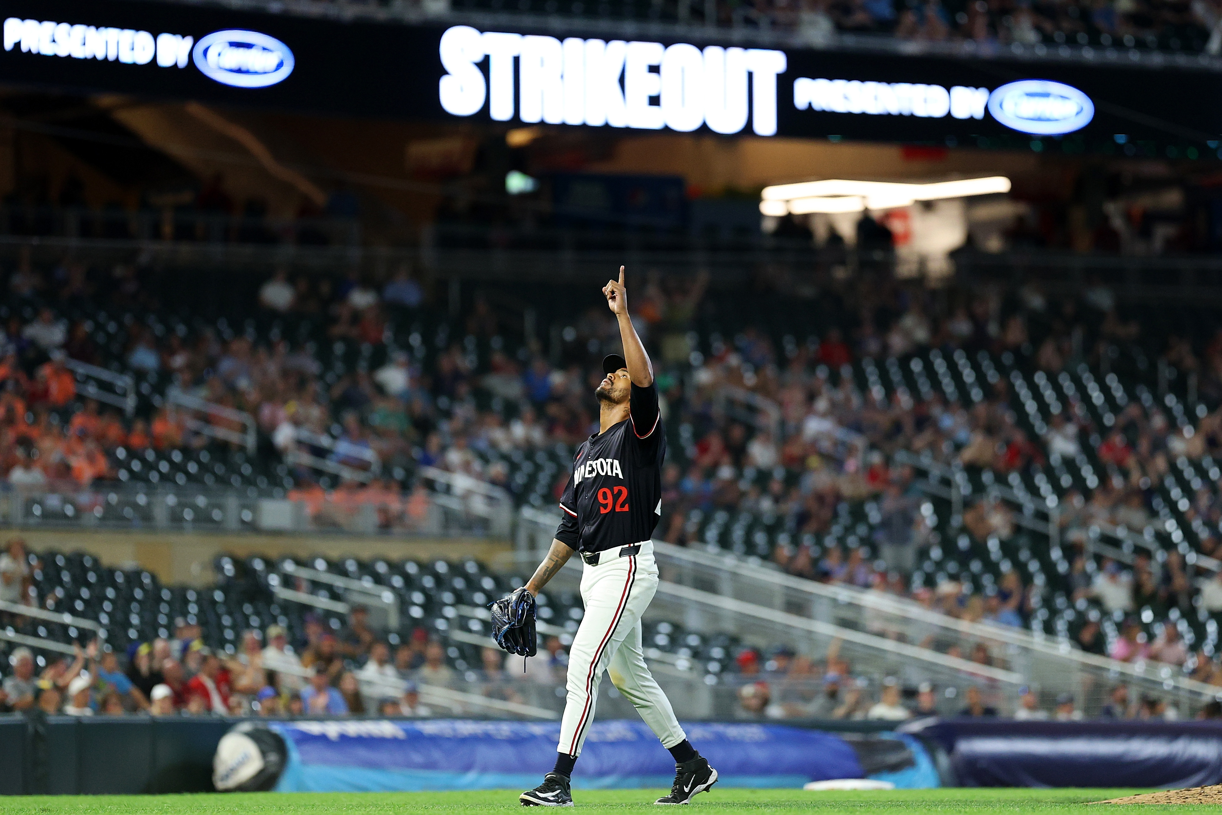 Phillies Sign Ex-Cardinals, Blue Jays 7-Year Veteran