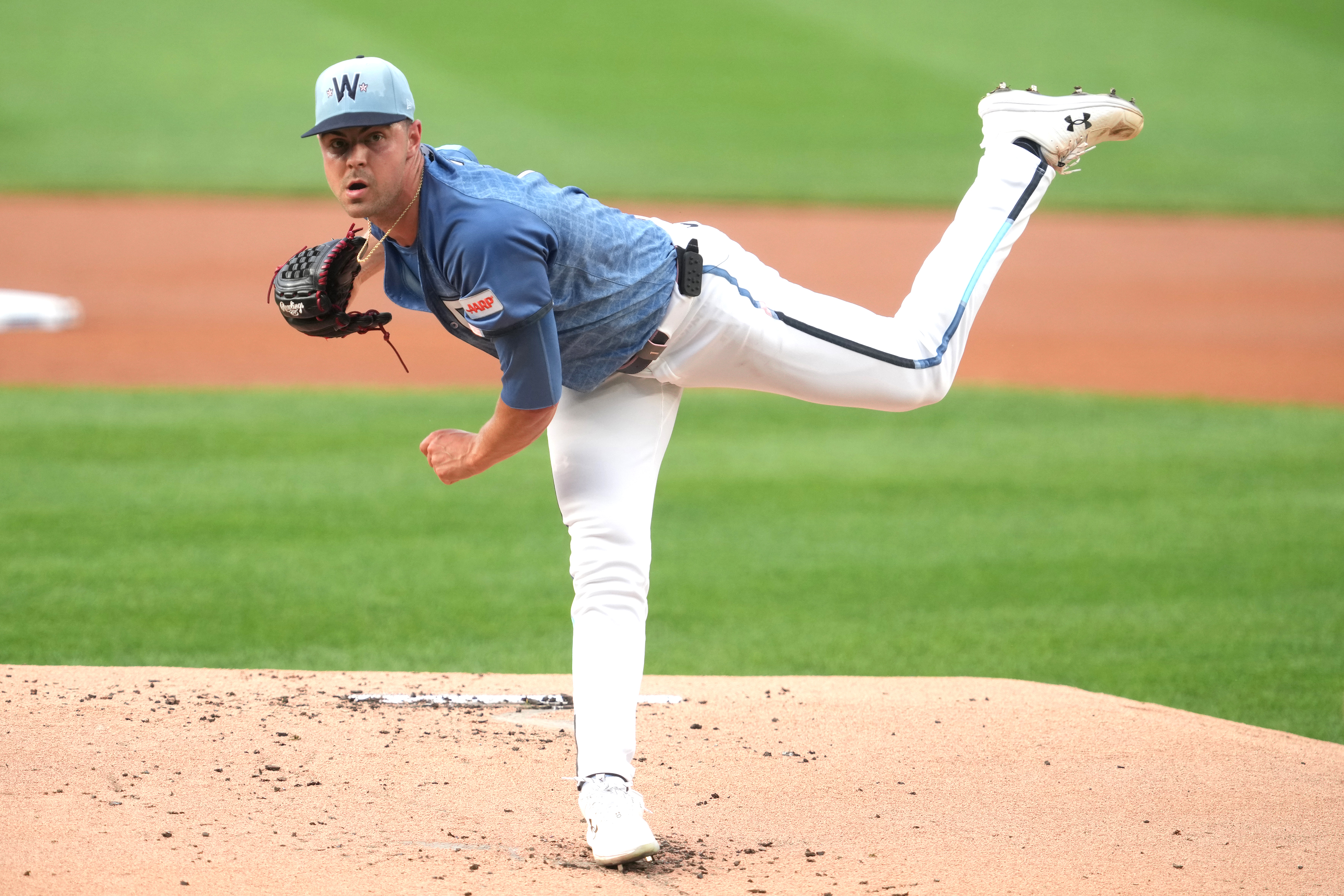 Phillies Predicted To Land 26-Year-Old Ace In Offseason Trade With NL Club