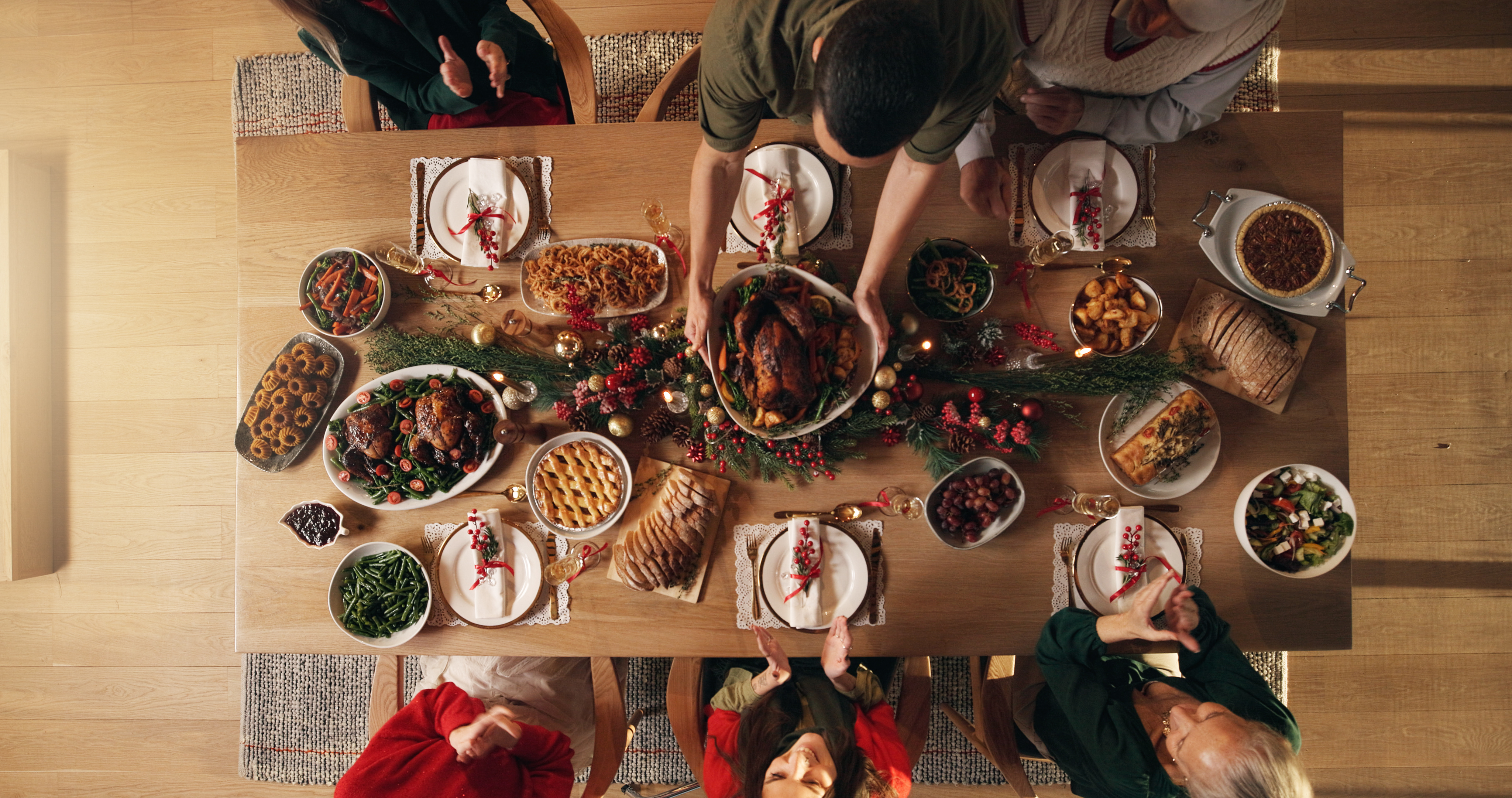 Dietitian Shares Gut-Friendly Christmas Plate: What to Keep, What to Tweak