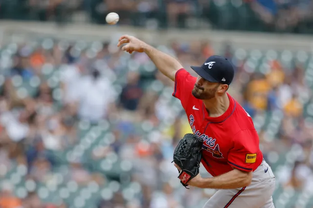 Atlanta Braves pitcher Tyler Kinley