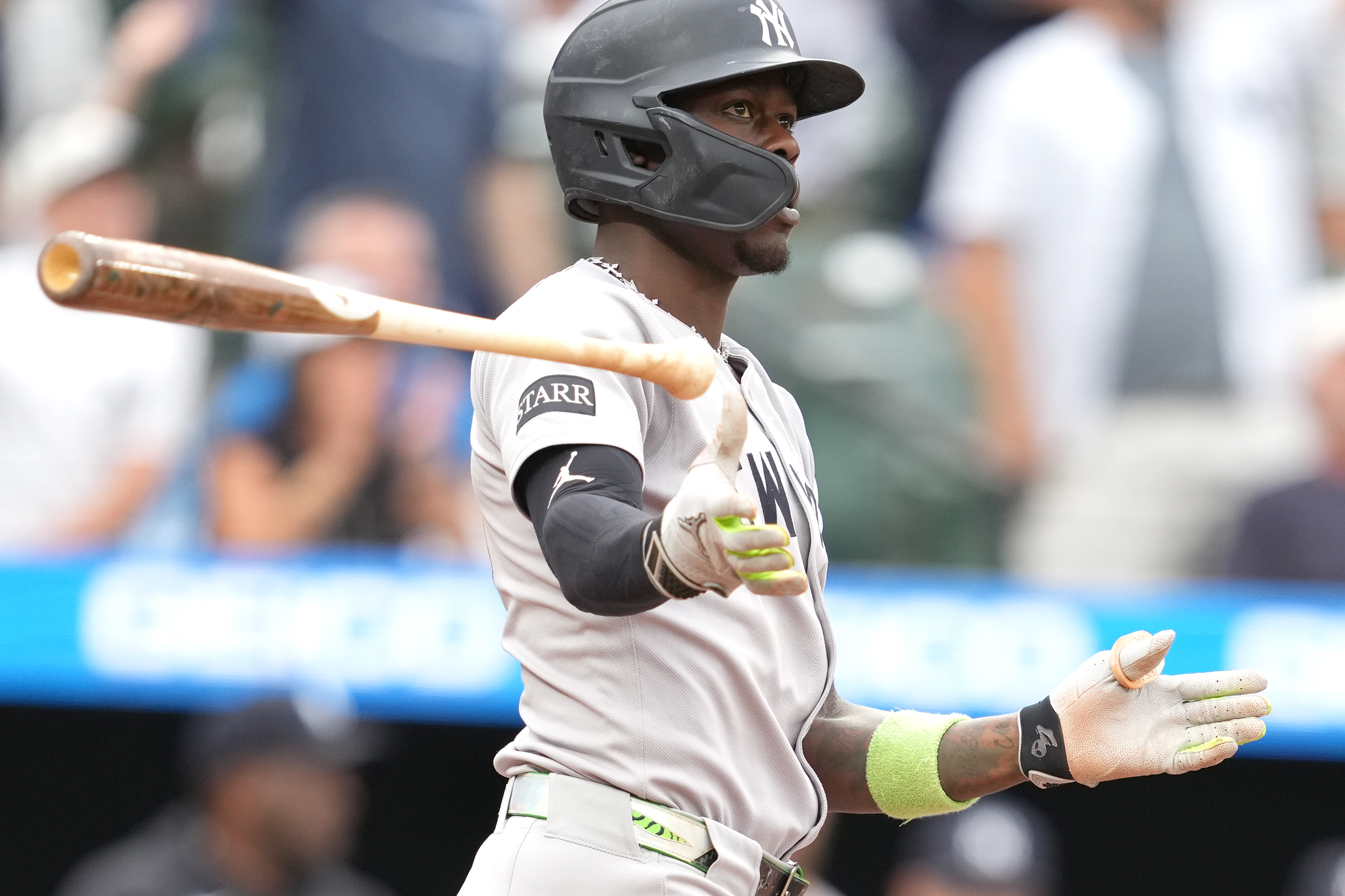 Yankees Trade Idea Flips Jazz Chisholm Jr. to Reds for High-Risk Package