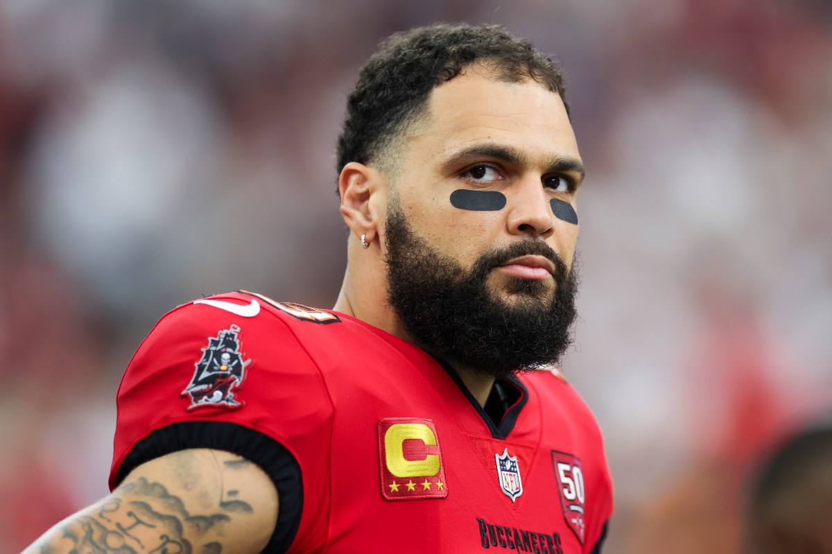 Kyle Shanahan Sends Clear Message to Mike Evans Ahead of First Year With 49ers